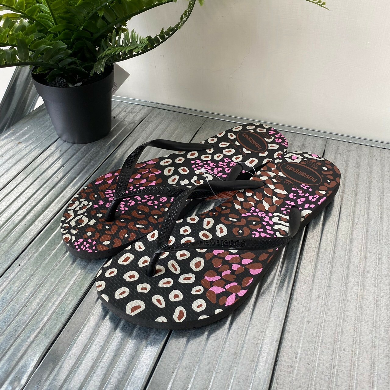 Havaianas 哈瓦仕 Slim Animals拖鞋女鞋夾腳拖 粉色豹紋 黑色 4103352-2500W