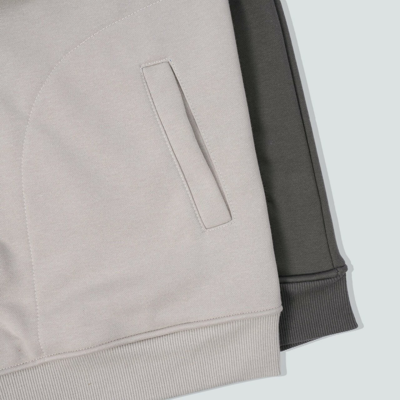 #17677 極厚磅圓弧口袋連帽外套口袋細節照