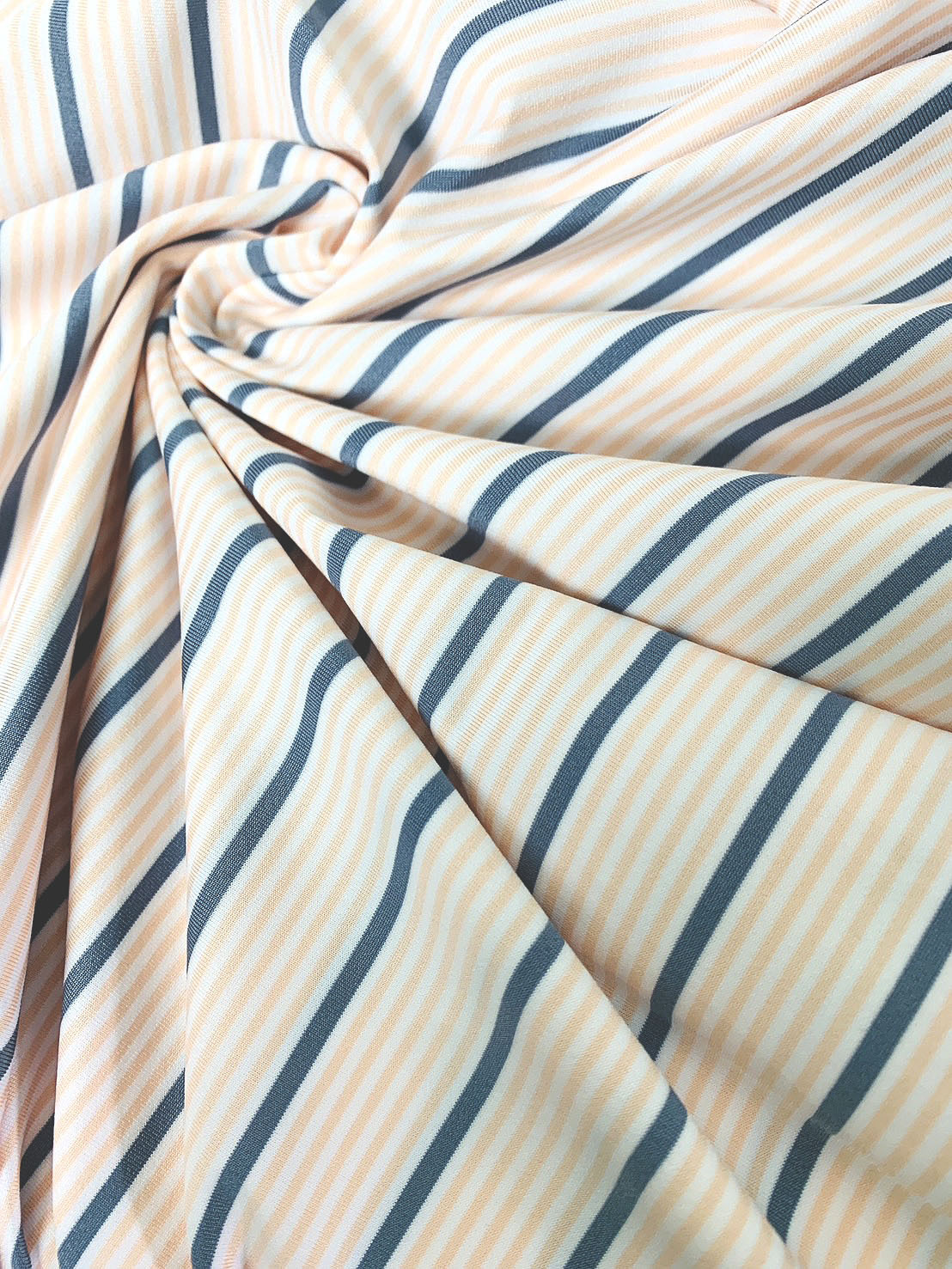 薄款排汗速乾Polo衫