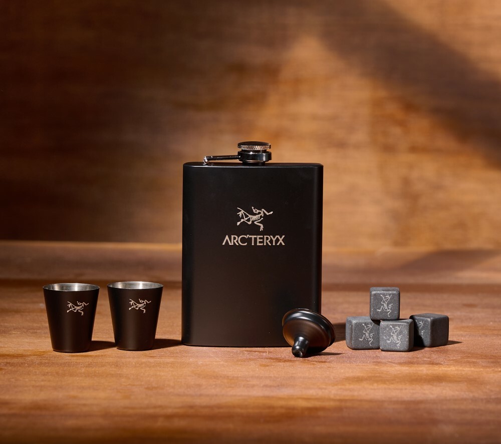 【Arc'teryx】現貨 Arcteryx 始祖鳥 不鏽鋼酒壺杯組 酒壺 酒杯 冰塊