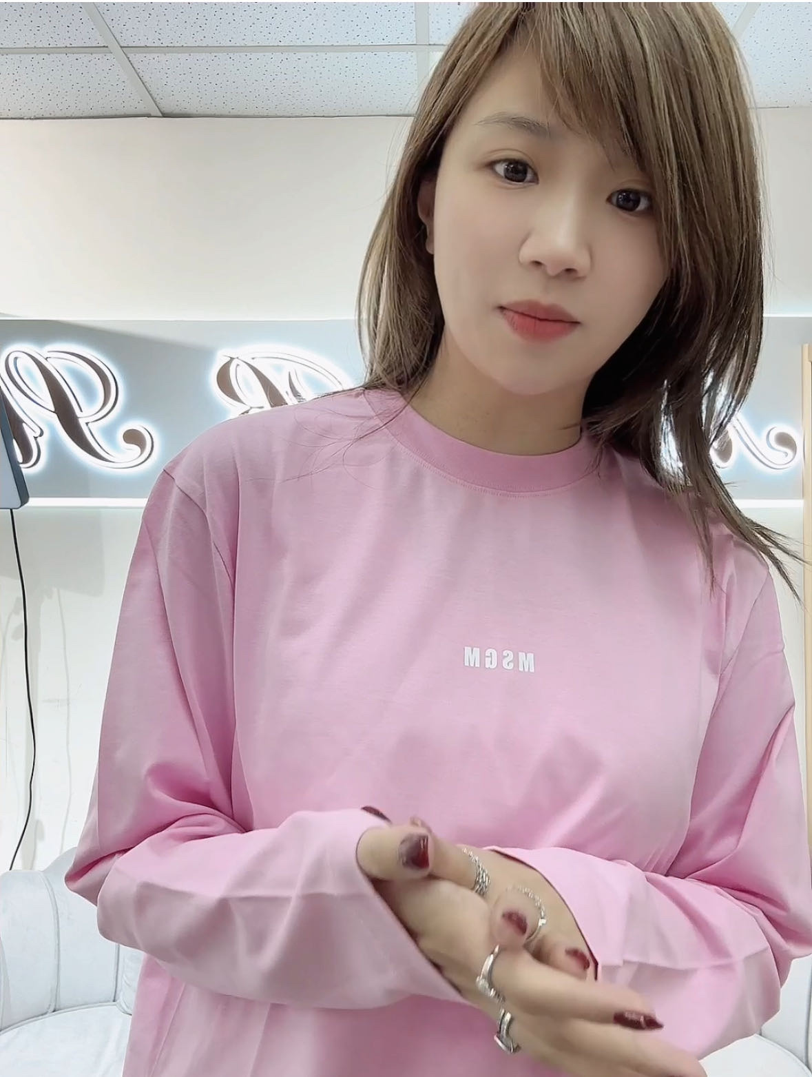 Msgm 粉紅小logo-M