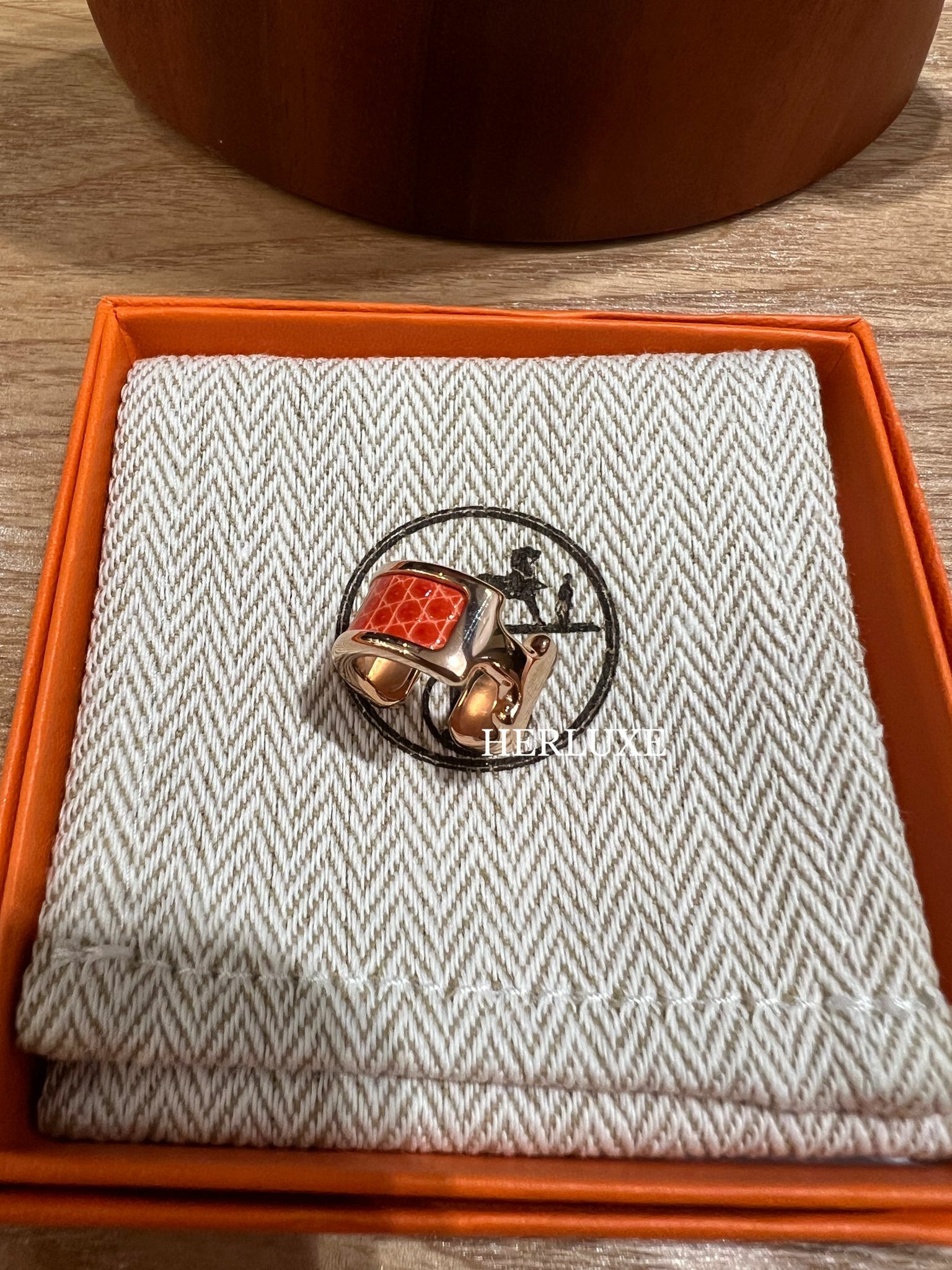 耳骨扣 Bijou d’oreille olympe pm orange poppy cd  niloticus mat