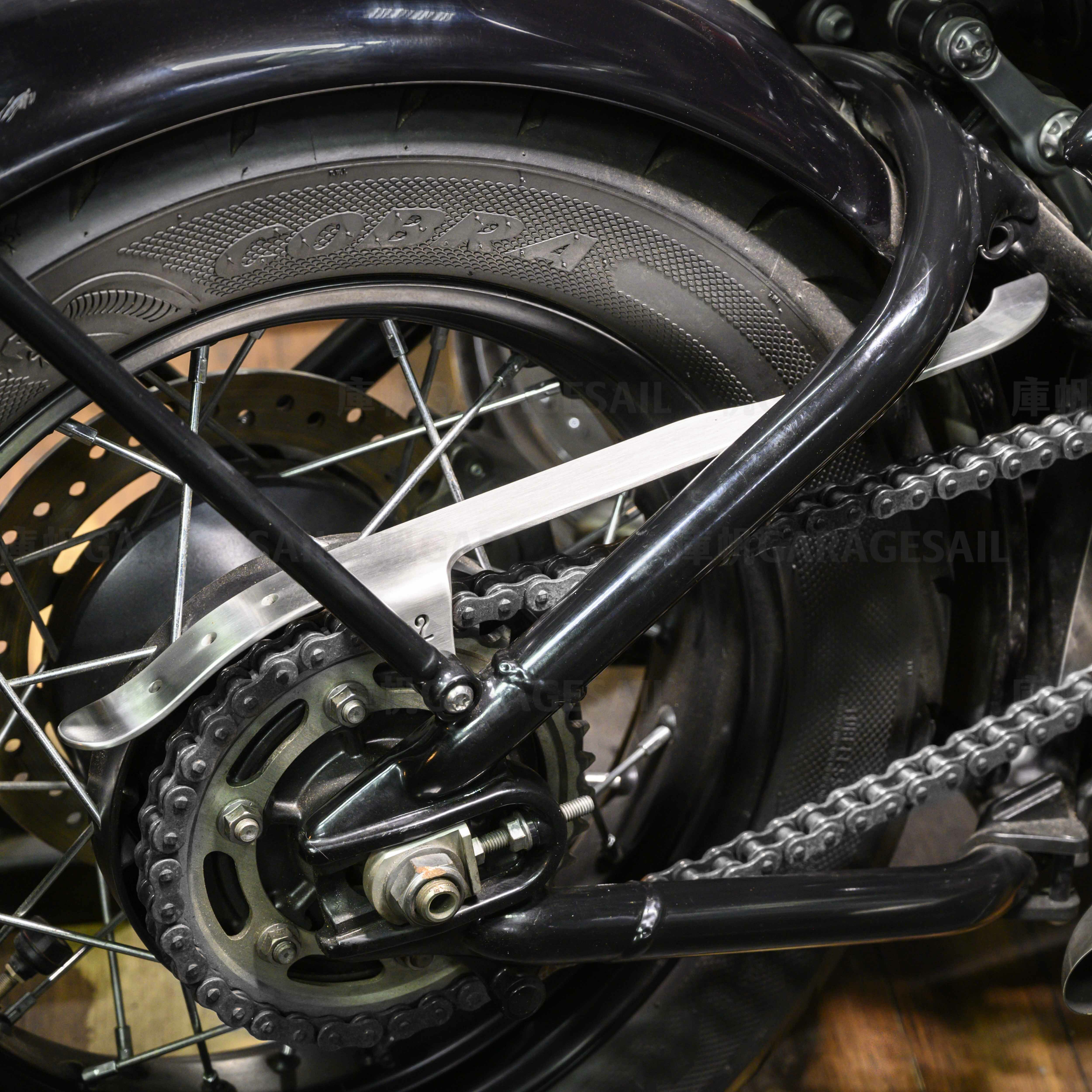 2Loud 水冷 Bobber專用 鍊條蓋 銀