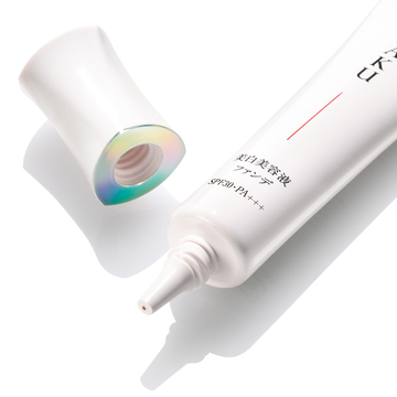 HAKU - 驅黑淨白斑點神隱潤色精華