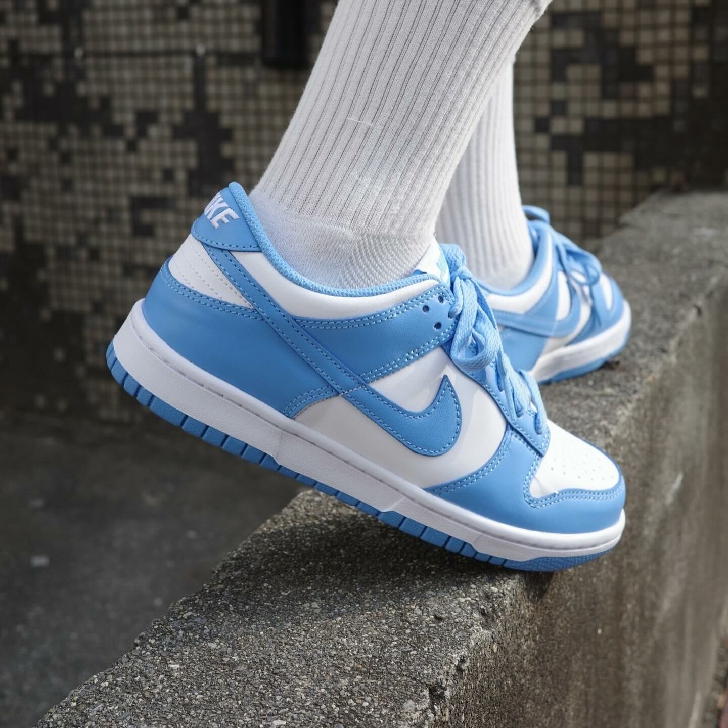 Nike Dunk low  GS 北卡藍 大童鞋 ( CW1590-103 )