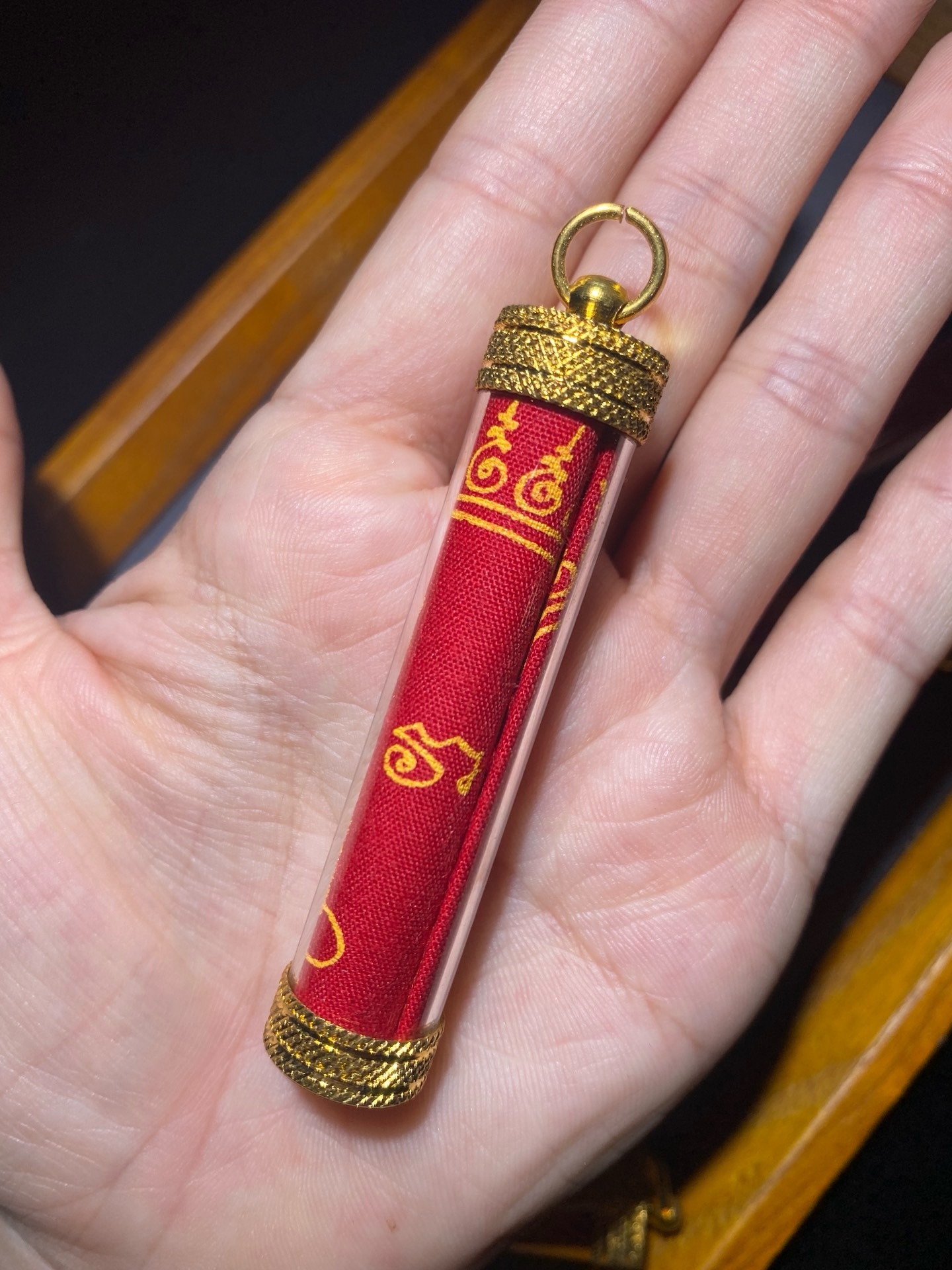 龍婆瑪哈蘇拉薩供請 鴻運發大財符管