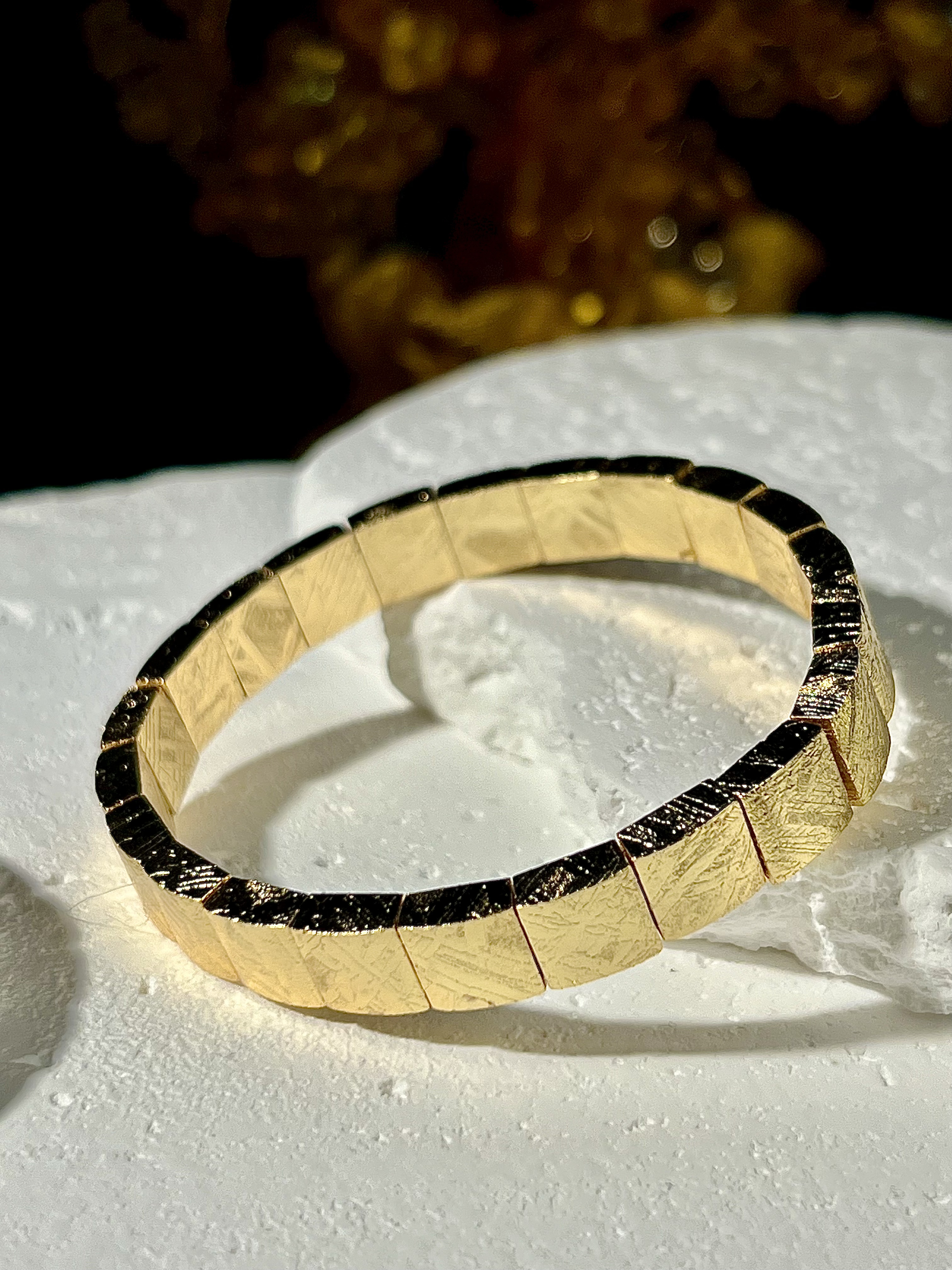 頂級天鐵隕石手排｜天然鎳鐵隕石・高能防小人擋煞｜轉運鎮宅避邪首選