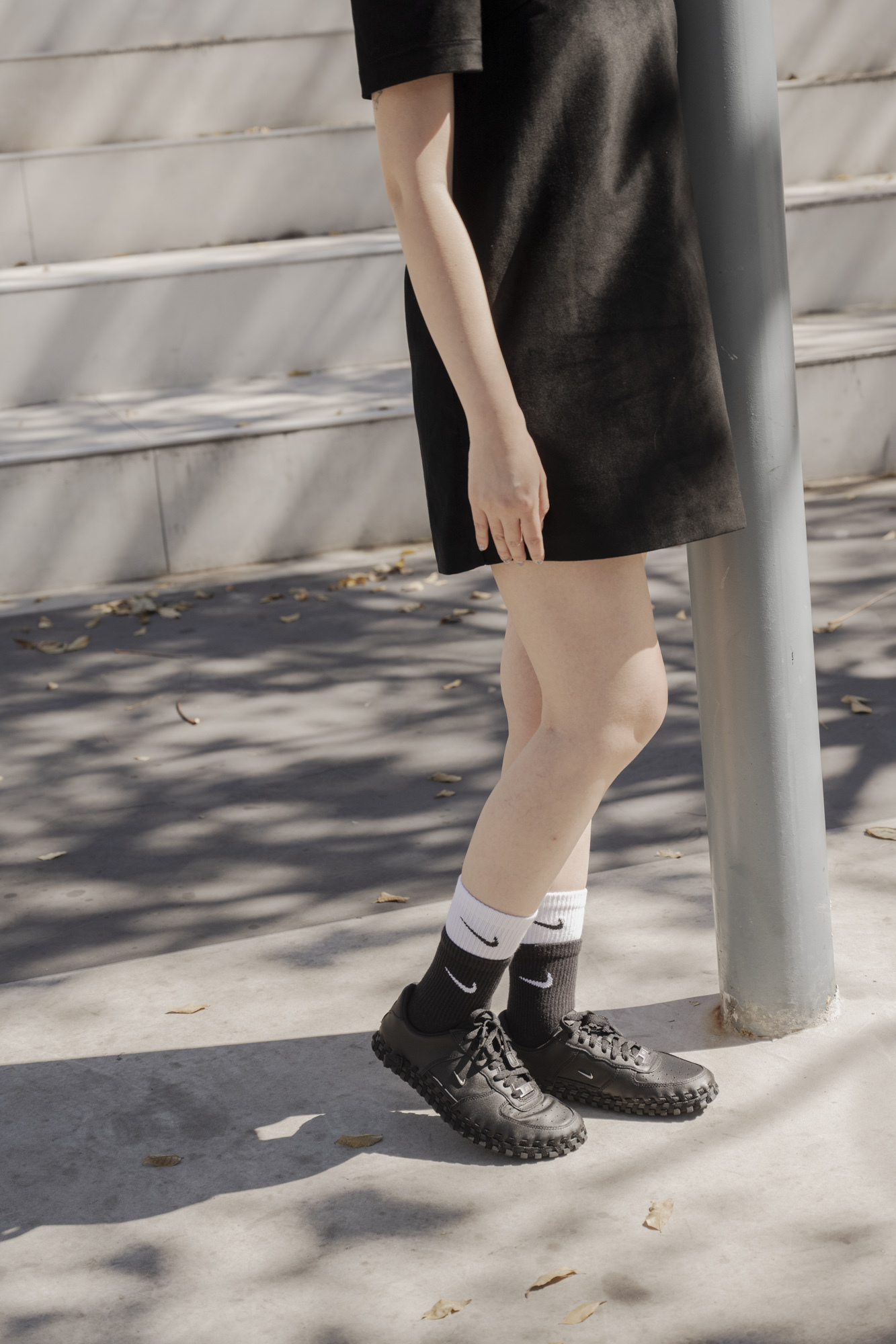 【零碼】JACQUEMUS X NIKE J FORCE 1 LOW "BLACK" 黑色編織 DR0424001