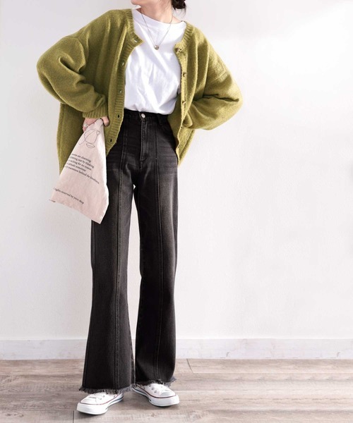 日本🇯🇵連線 Classical Elf 邊鬚 半喇叭褲 牛仔褲 褲子 高腰 顯瘦 炭灰 象牙白 黑色 淺藍 深藍(任買兩件711免運)/預購