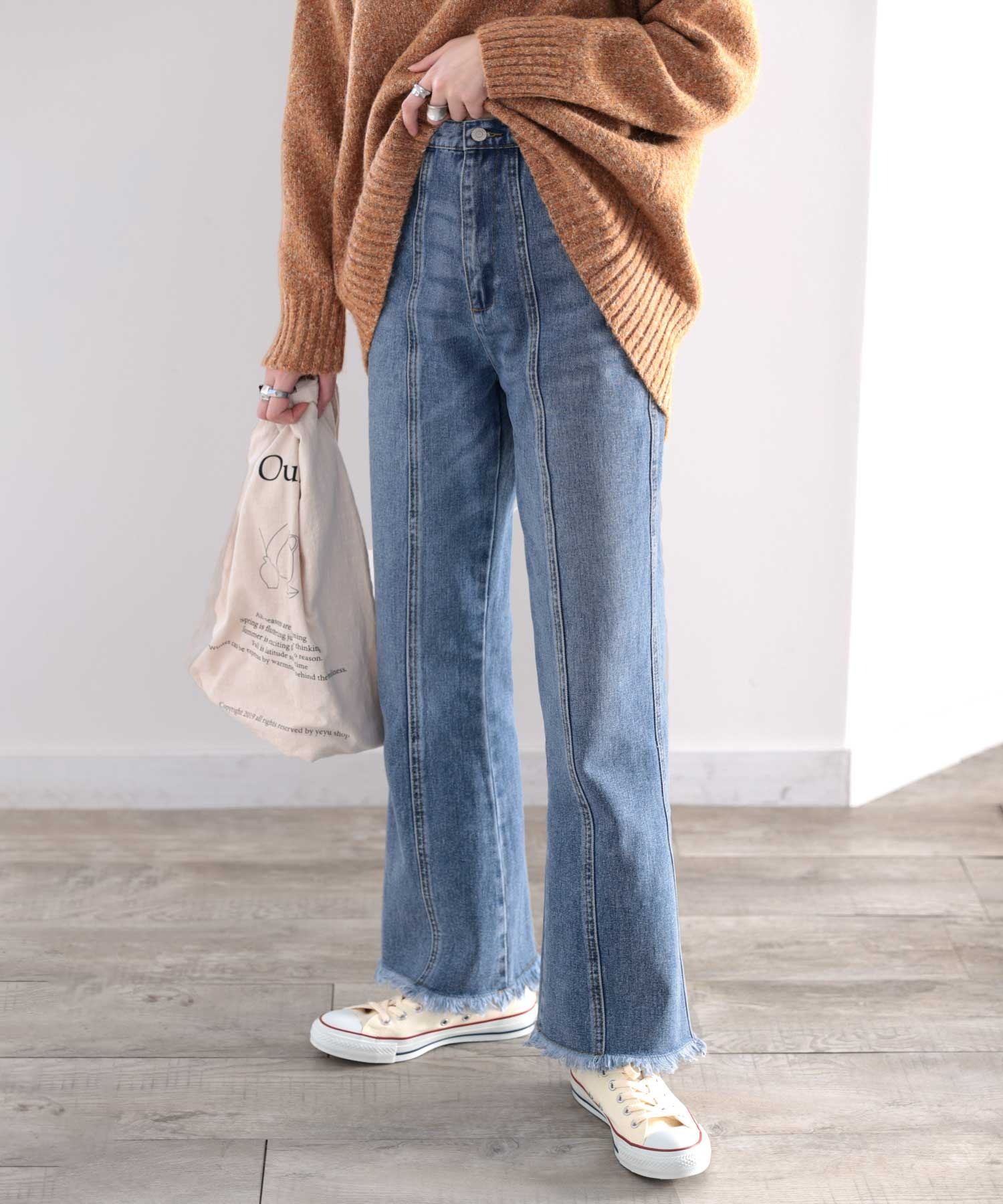 日本🇯🇵連線 Classical Elf 邊鬚 半喇叭褲 牛仔褲 褲子 高腰 顯瘦 炭灰 象牙白 黑色 淺藍 深藍(任買兩件711免運)/預購