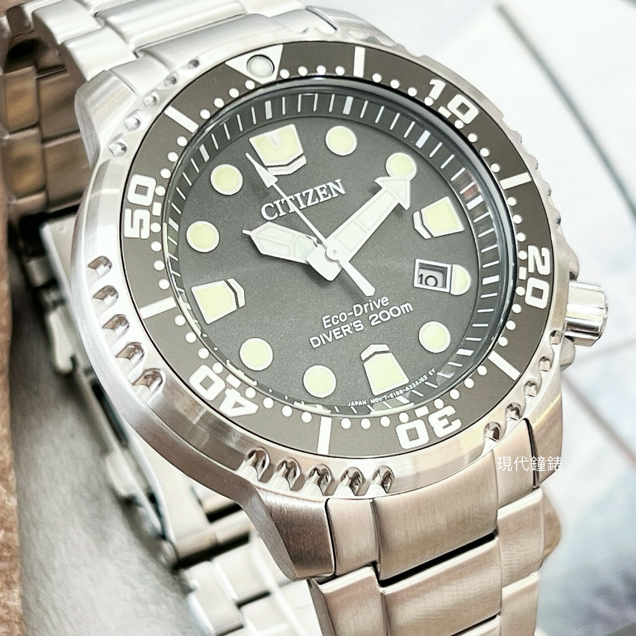 【CITIZEN 星辰】海洋生態珠光灰光動能潛水男錶BN0167-50H 44mm 現代鐘錶