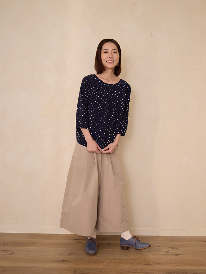 光影謎底七分袖上衣-星河