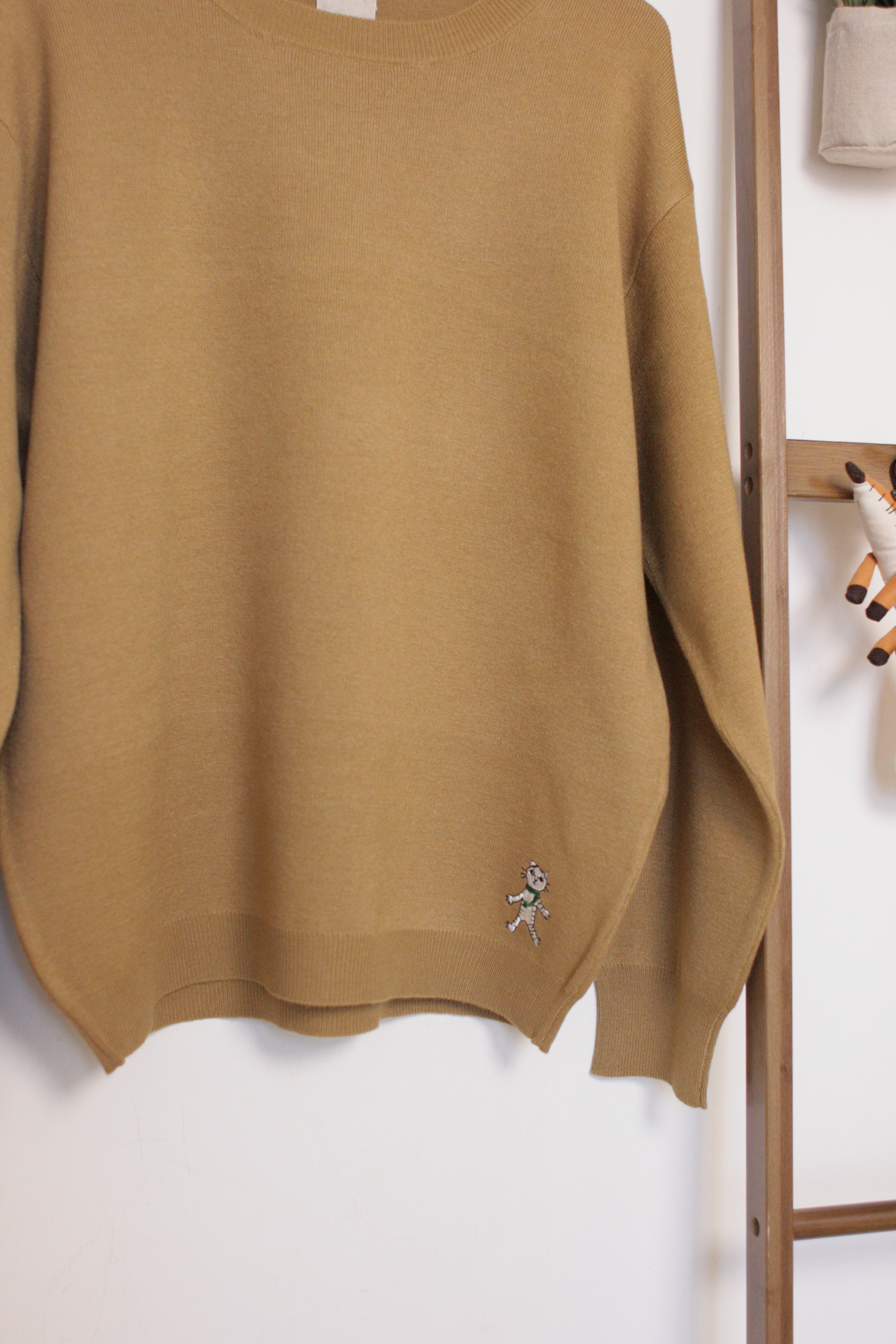 {童話國物語𓃦}啡橘色貓刺繡套頭衫【日本直送】