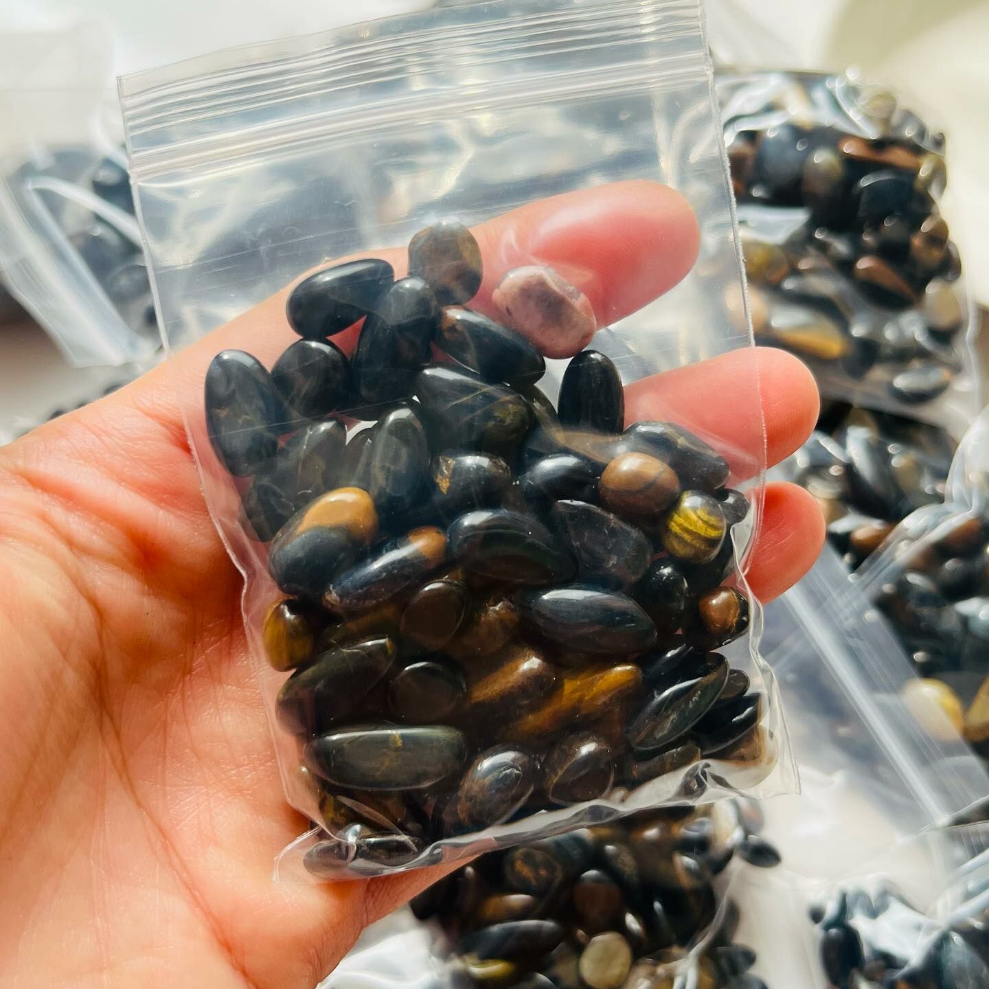 [原石] 藍虎眼石 水晶碎石 50克一包