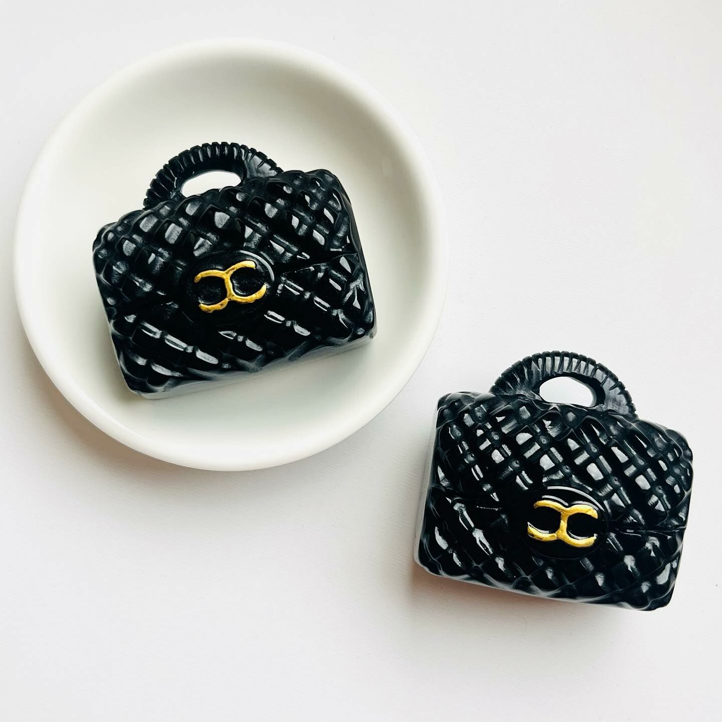 [原石] 黑曜石 香奈兒包包造型