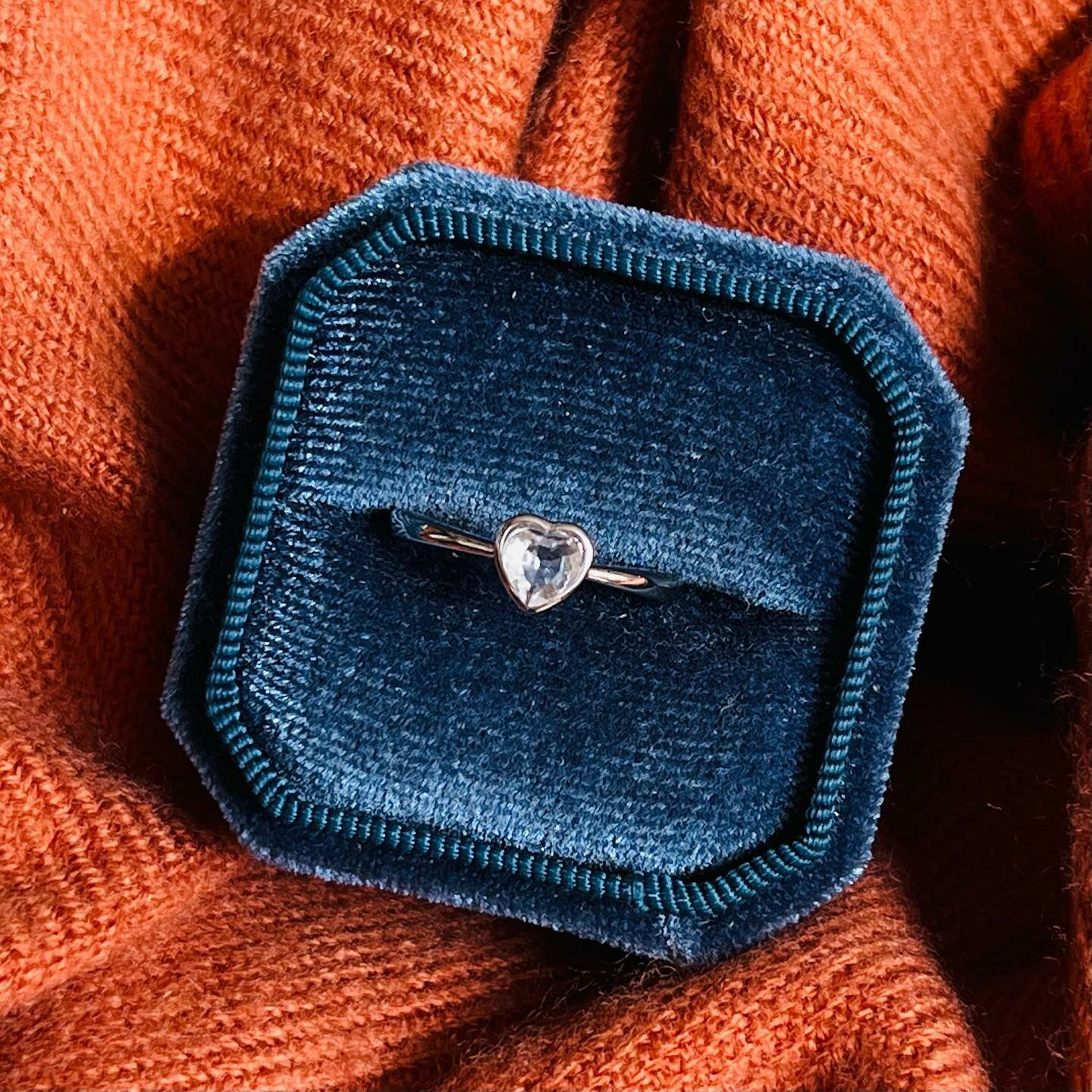 [原石] 白水晶戒指 愛心造型