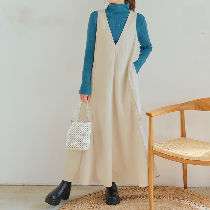 ｛Special Price｝米色深V領前後兩穿喇叭形設計連身裙 【日本直送】