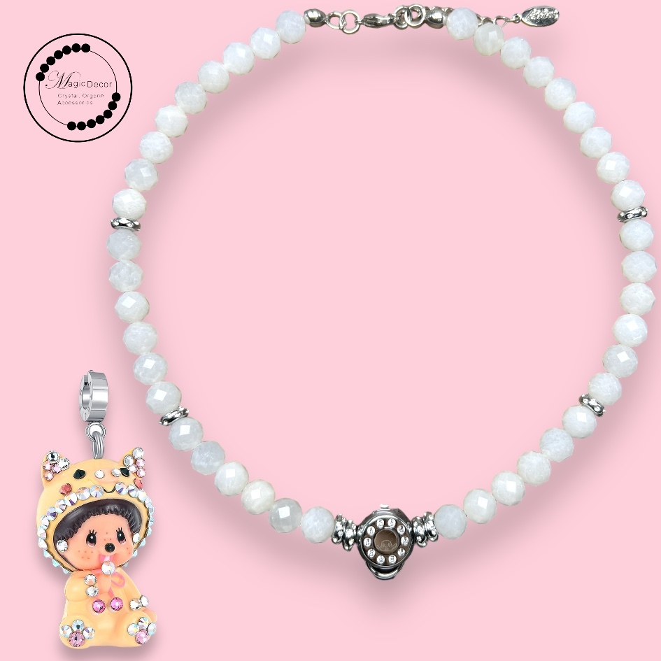 240213-M8豬 半寶石隔珠項鏈(白玉)+豬吊咀（預售等3個月）