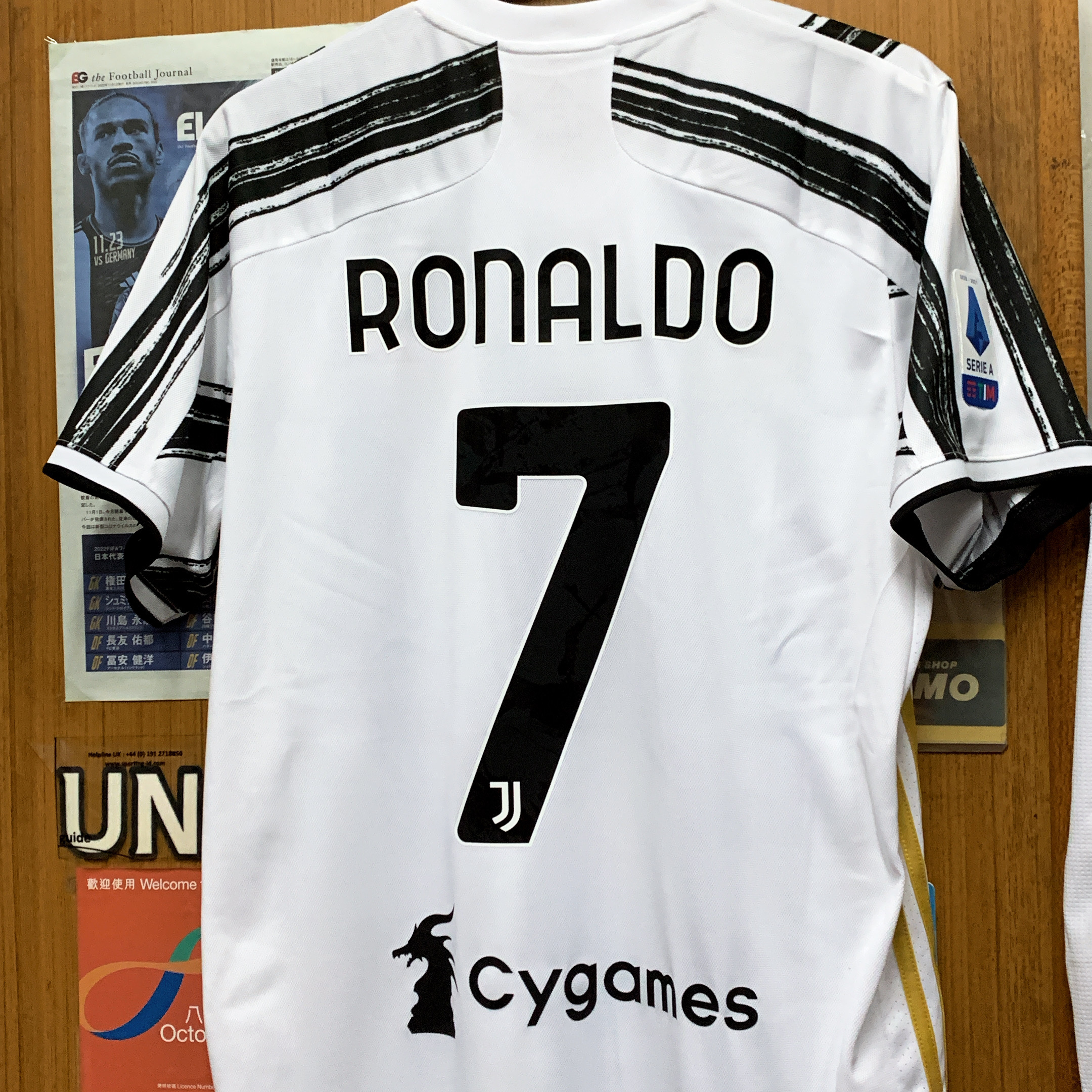 2020 Juventus Home Shirt with #7 Ronaldo