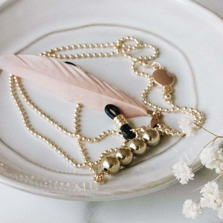 Feather C Glasses Chain