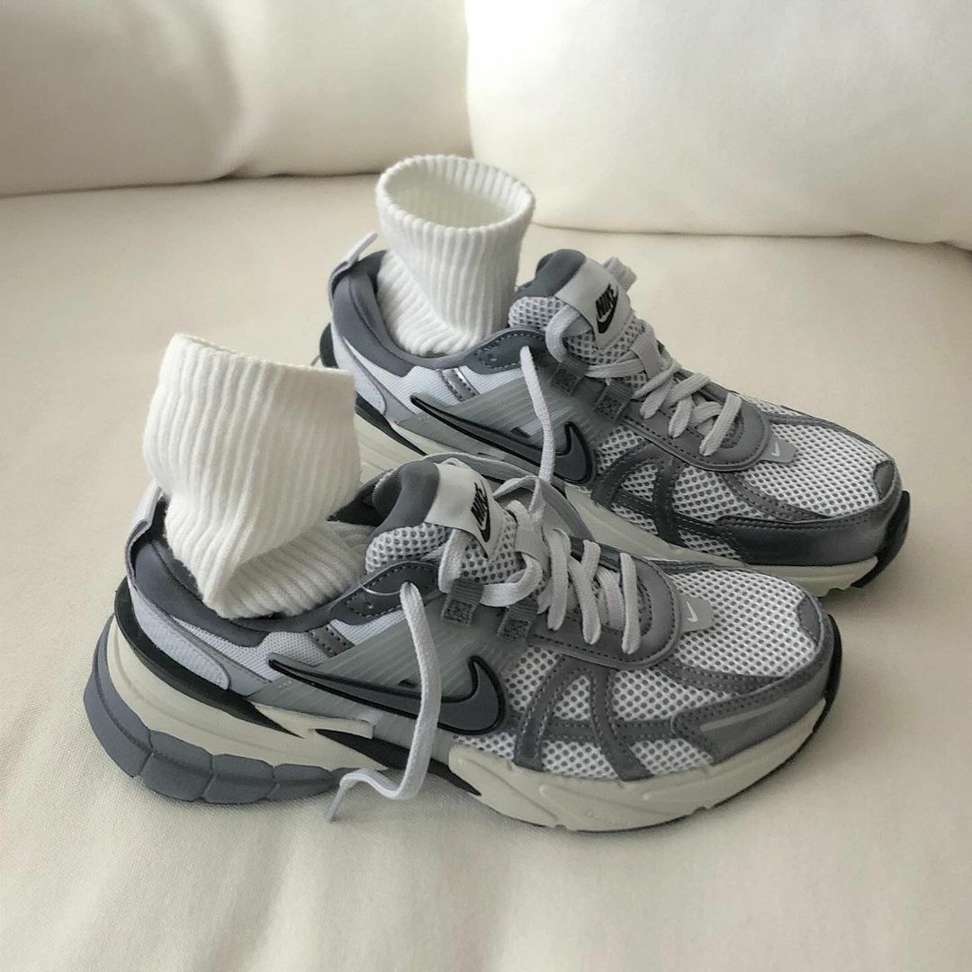 NIKE V2K RUN RUNTEKK 灰色 奶油底 Y2K 復古 女鞋 FD0736-003 / 預購