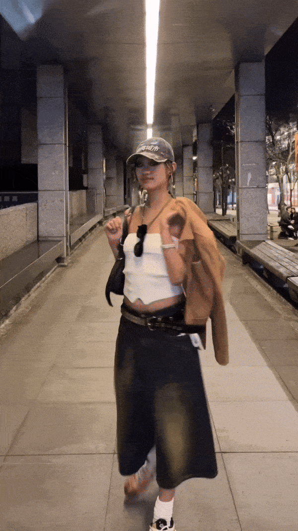 做舊寬管七分牛仔褲