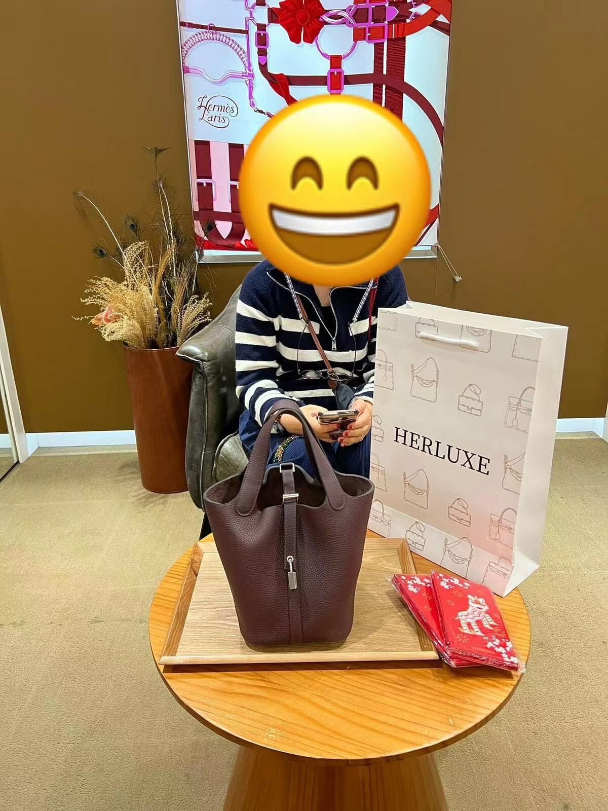 【 感謝支持 】爽快靚靚買咗P18馬鞍紅🥳 靚靚自己有一隻呢個款覺得好好用👍🏻 亦買多一個其他顏色用🥰 靚靚因為HERLUXE有店鋪有現貨選擇我哋😍 多謝你嘅支持與信任🫶💪