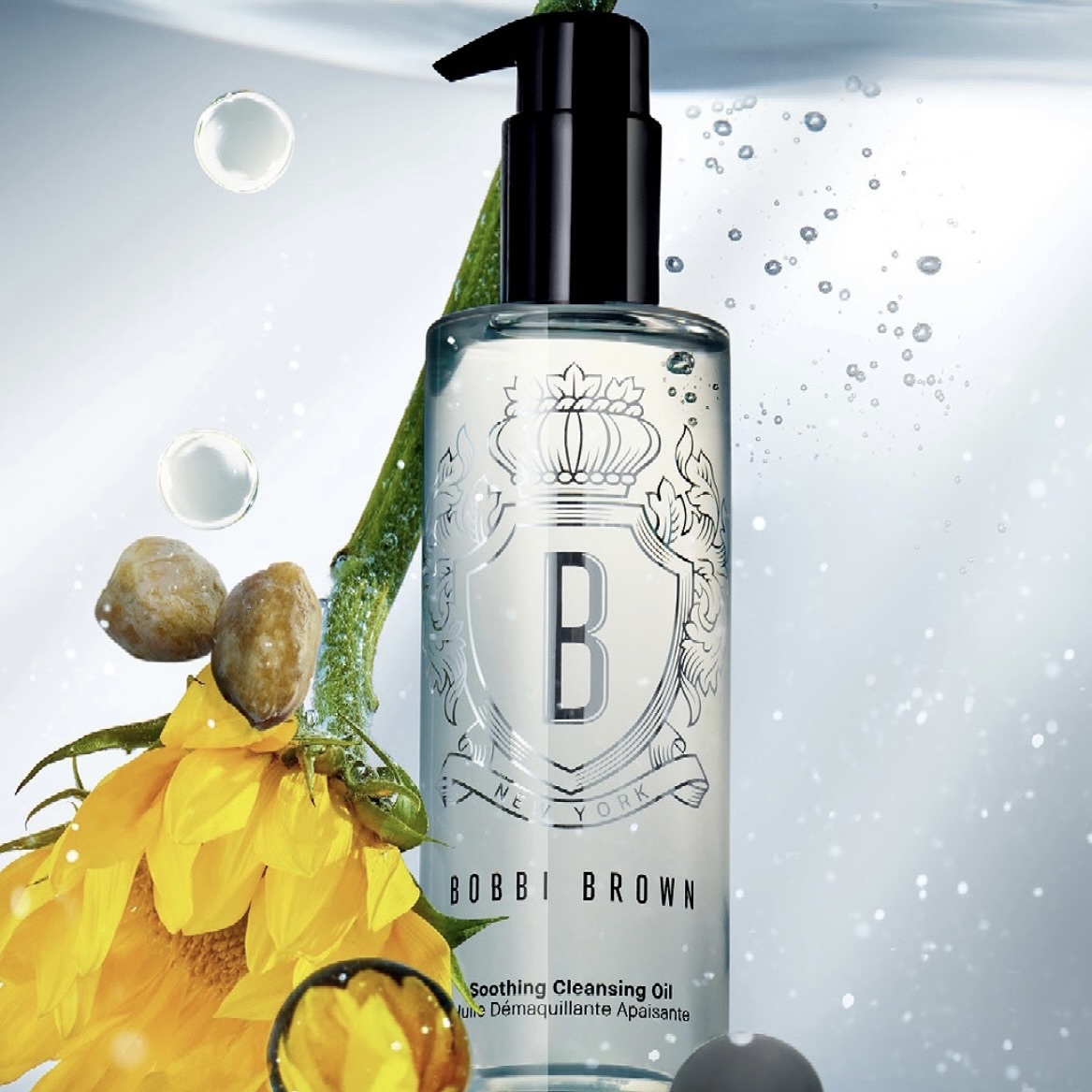 Bobbi Brown 超輕水感茉莉淨妝油