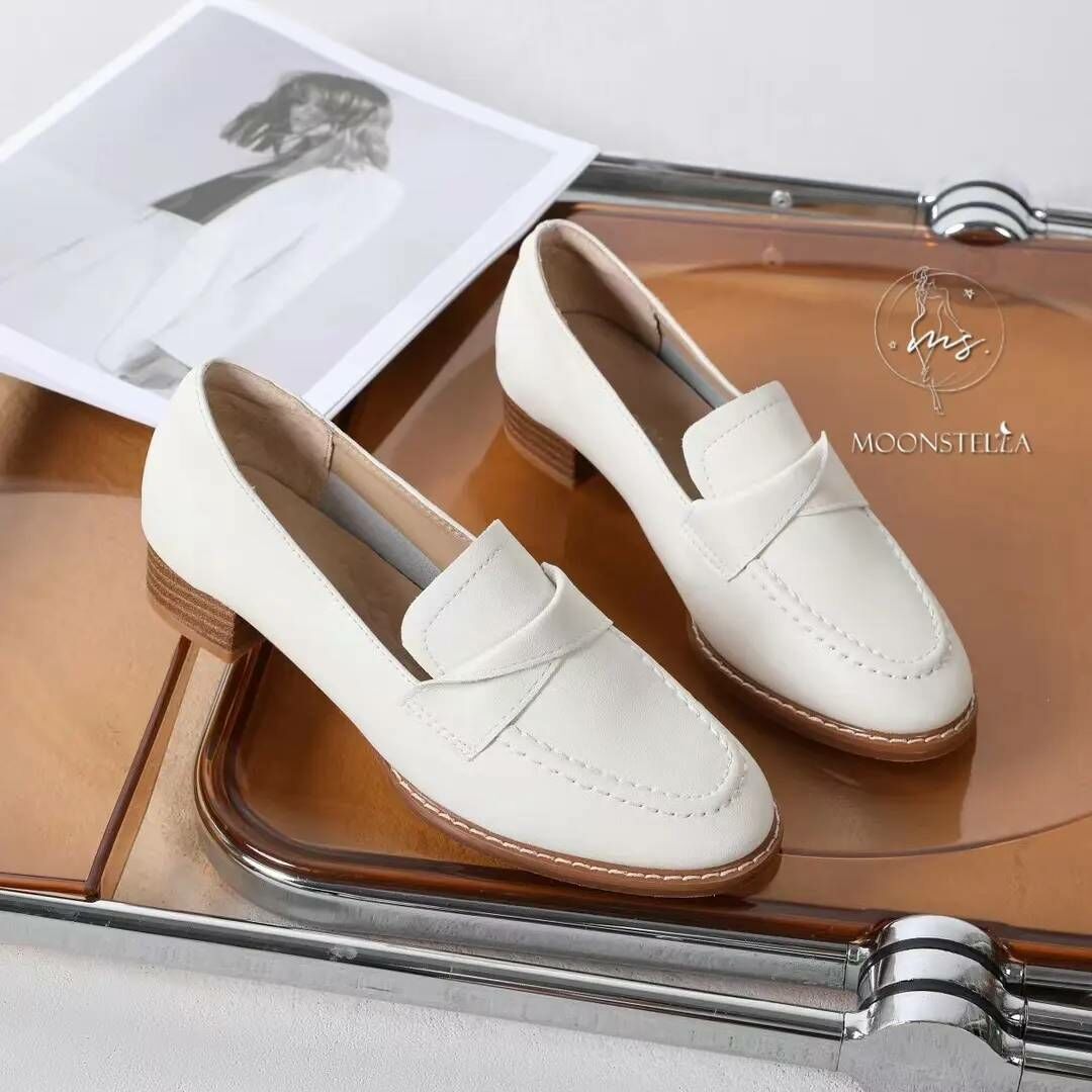 2024火爆韓版扭轉造型牛皮一腳蹬