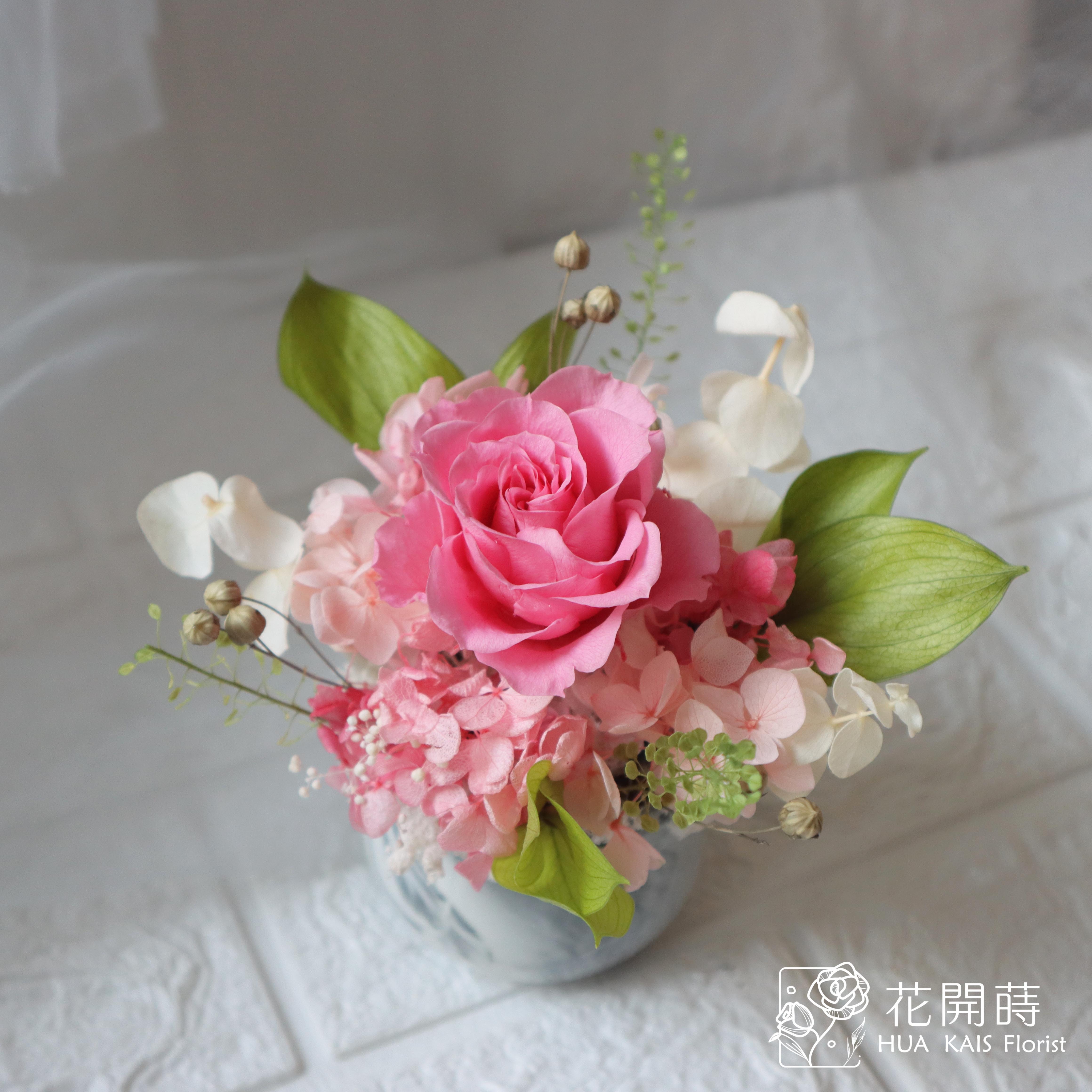 迷你小盆栽|少女粉|永生玫瑰花|辦公室小桌花|永生花禮物