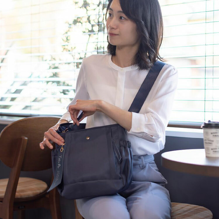 日本Nicott-TakeMe Airy系列-夾層防潑水側背包