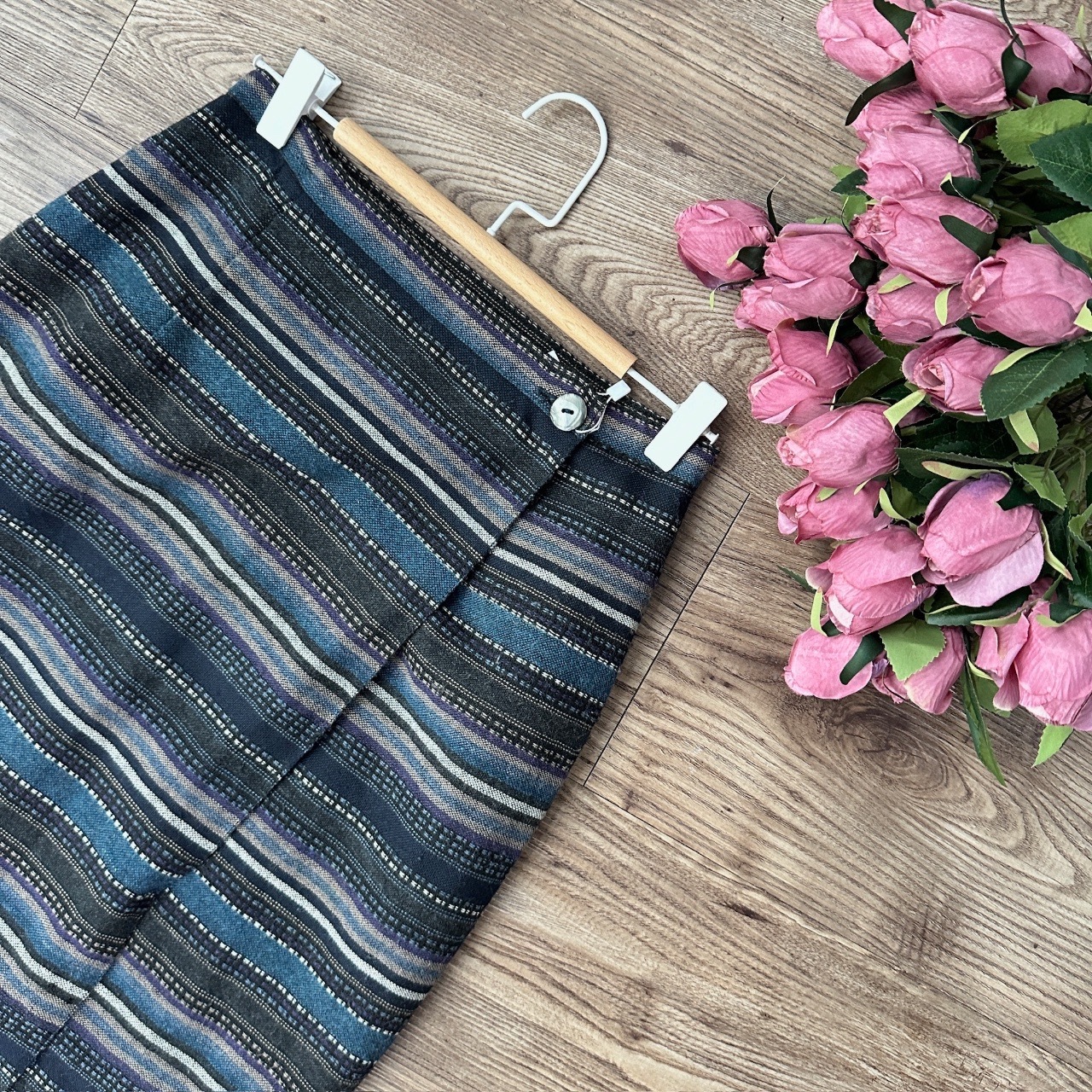 法國製灰藍橫紋羊毛半身裙