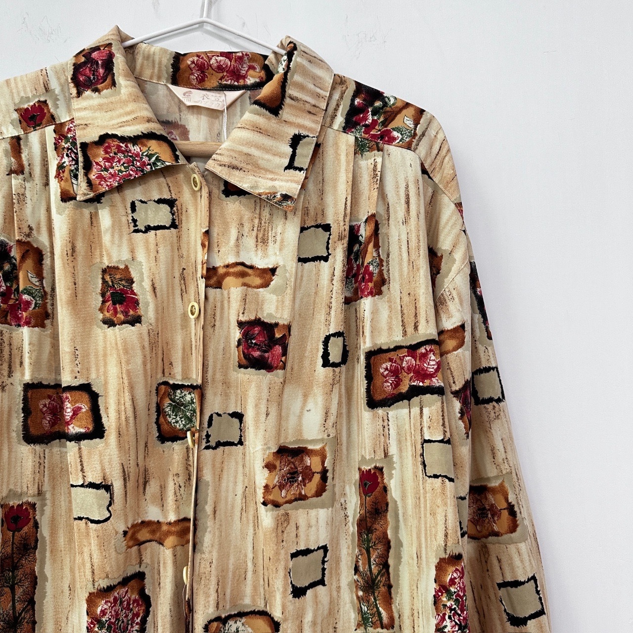 淺啡黄花草圖案長袖上衣