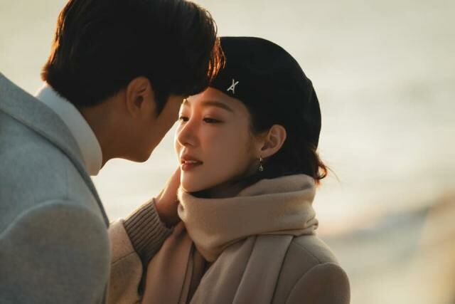 【Luxury】VARZAR 日韓藝人帶火 請和我的老公結婚吧 朴敏英 姜智媛著 BTS TWICE 李孝利 同款貝雷帽