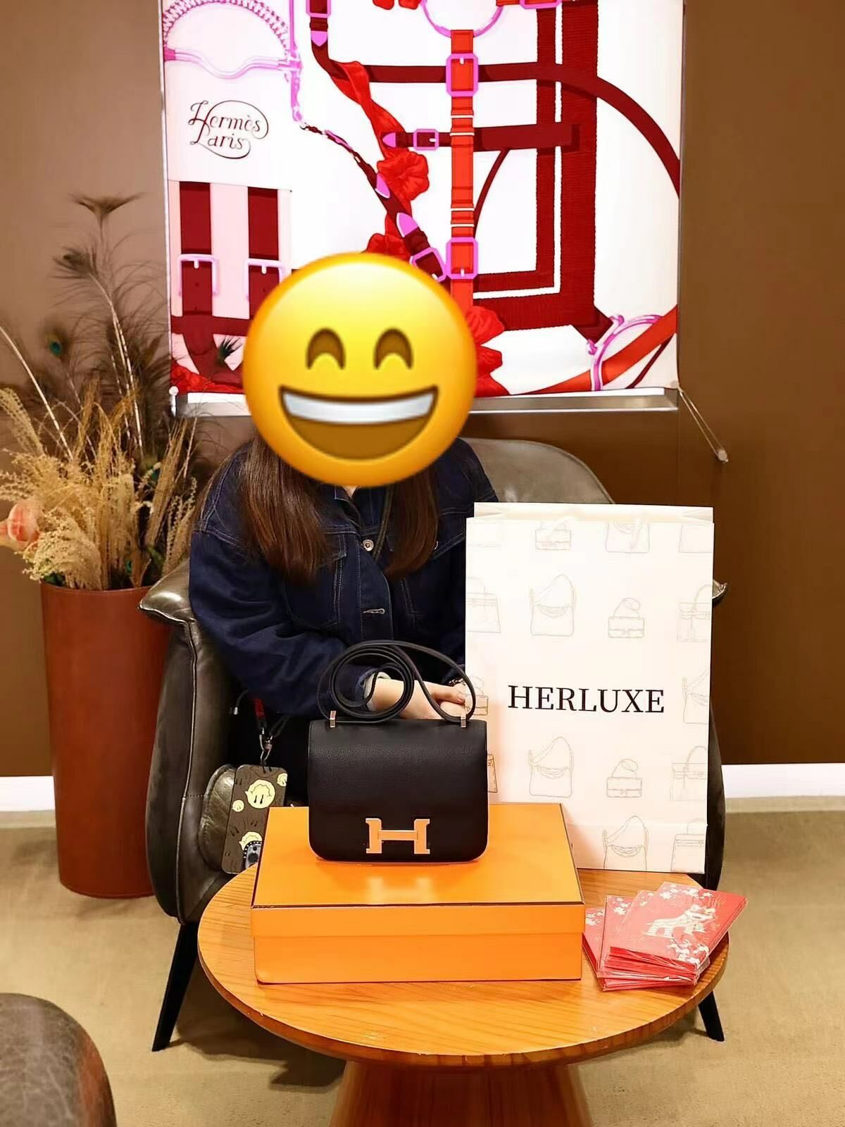 【 感謝支持 】爽快靚靚來pick up C19黑色玫瑰金扣🎉 靚靚非常喜歡玫瑰金扣😍 見到我哋有🤗 即刻落單購買❤️ 我哋都好開心能幫客人買到心儀貨品💞 多謝你嘅支持與信任🫶💪