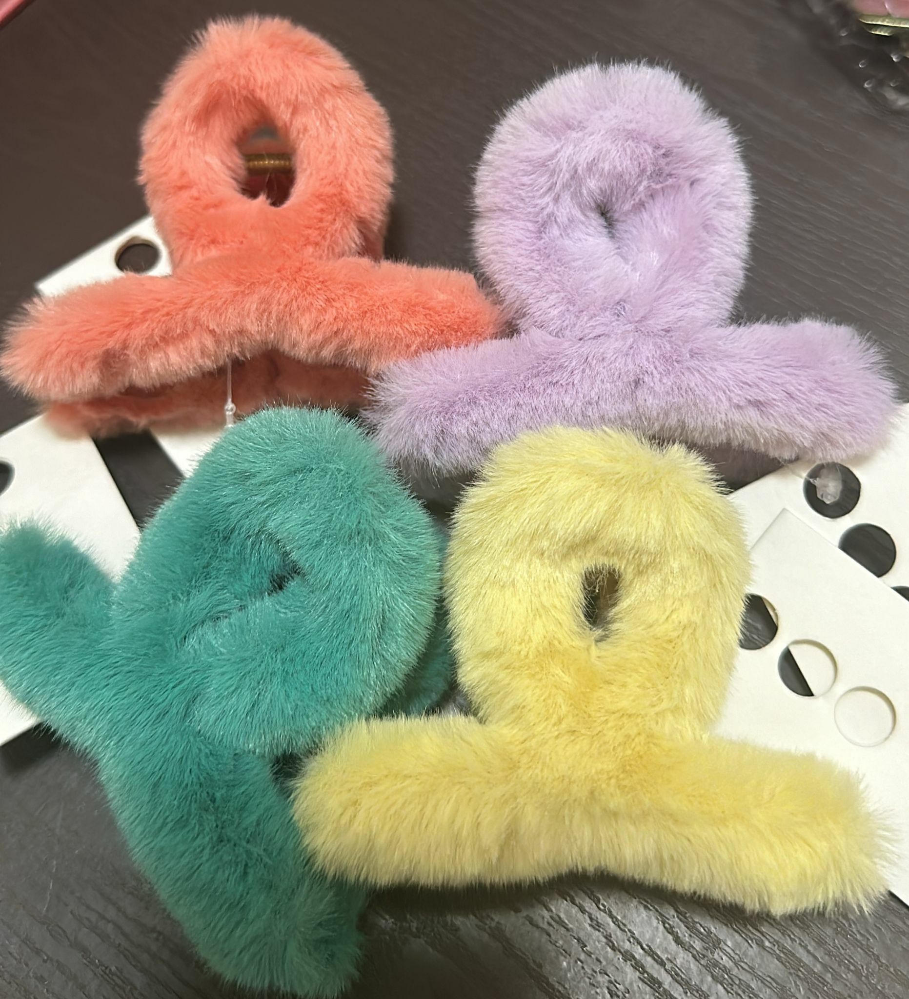 cc7528 發夾 橙色 紫色 綠色 黃色 $29/1 $49/2