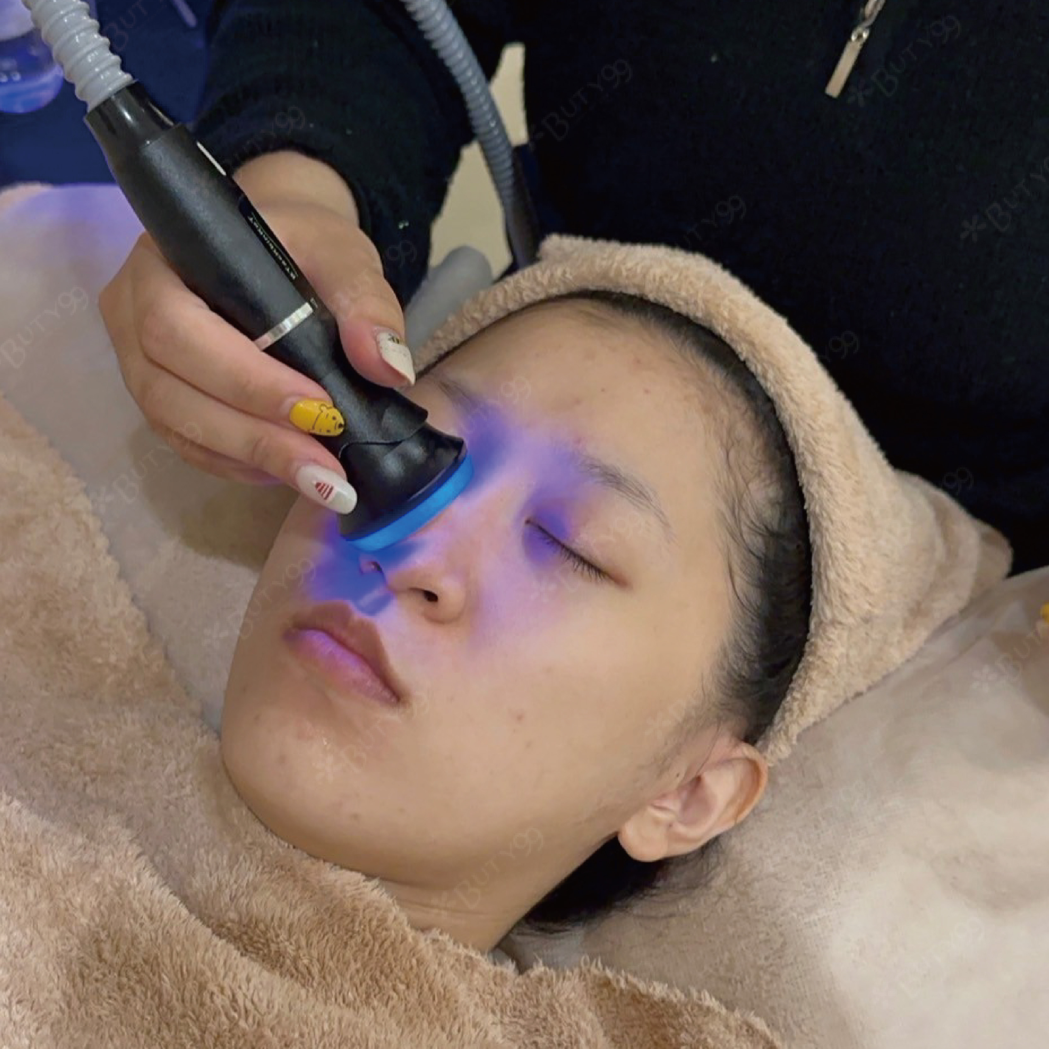 《彰化》 男女適用,共兩次！祛痘淨肌煥膚護理x日式小顏提拉, 599元