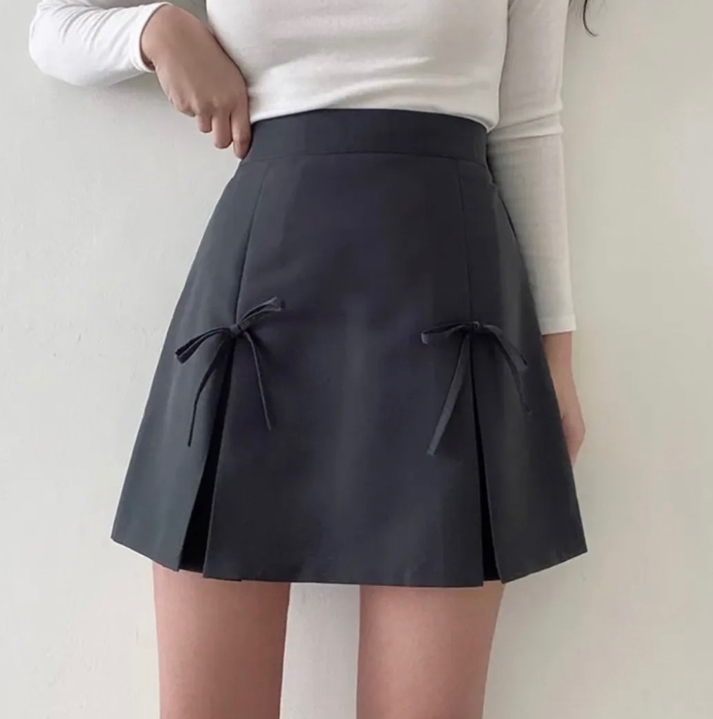【優惠現貨】韓國蝴蝶結短裙（3色）