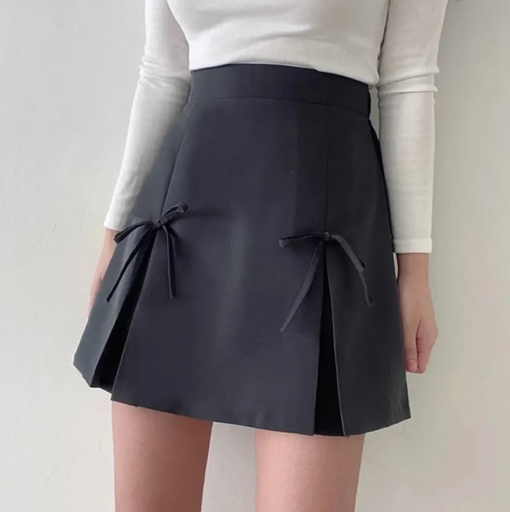 【優惠現貨】韓國蝴蝶結短裙（3色）