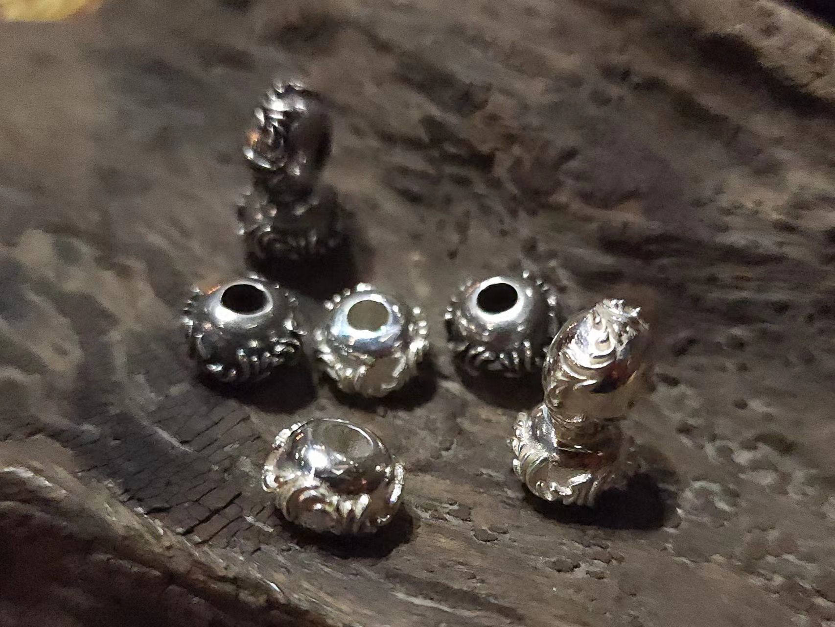 Black Venom Jewelry- Freedom & Prayer 純銀浪紋珠 。