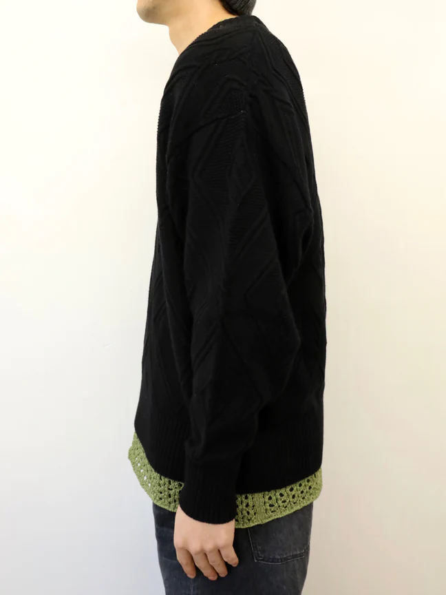 JieDa - CABLE KNIT / BLACK