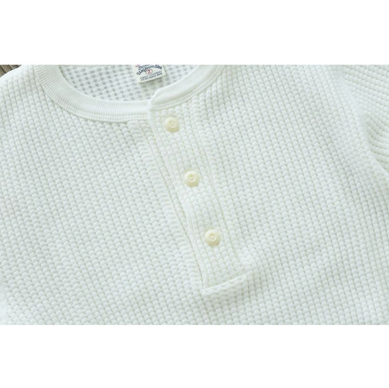 UES BIG WAFFLE HENLEYNECK T-SHIRT White