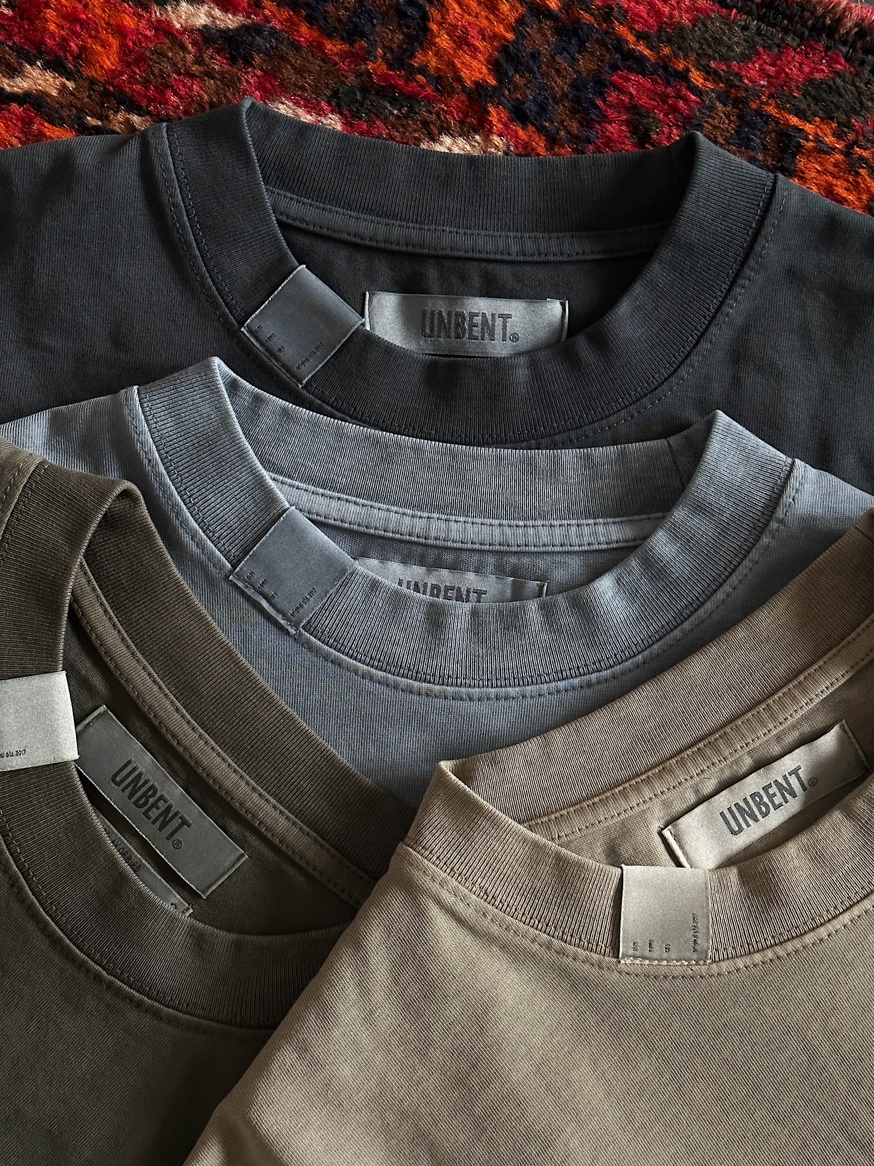 Unbent batik T-shirt 蠟染水洗