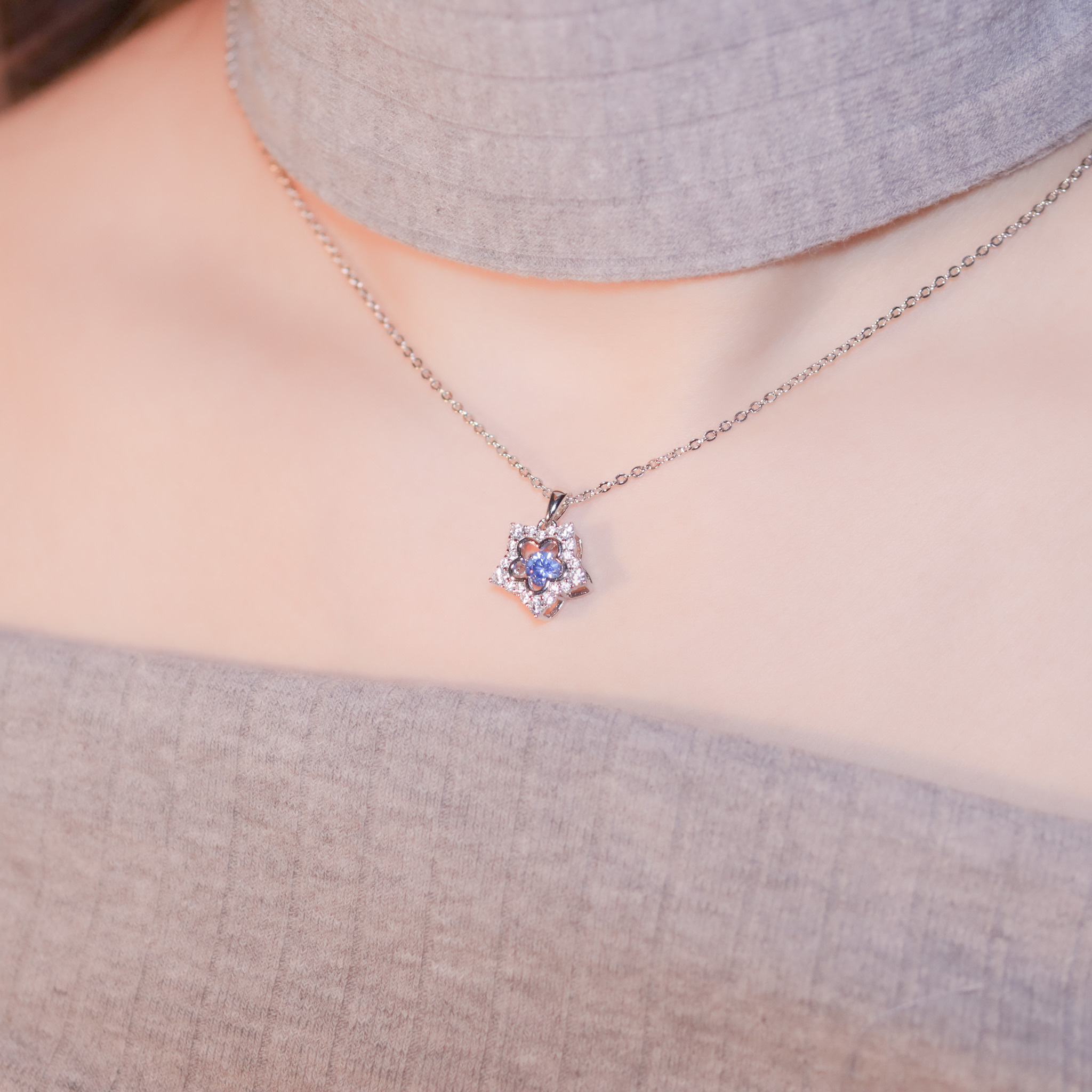 | 925純銀・厚鍍白金・ 厚鍍玫瑰金 | 懸浮星動項鍊 (銀/玫瑰金) | NE1030 |