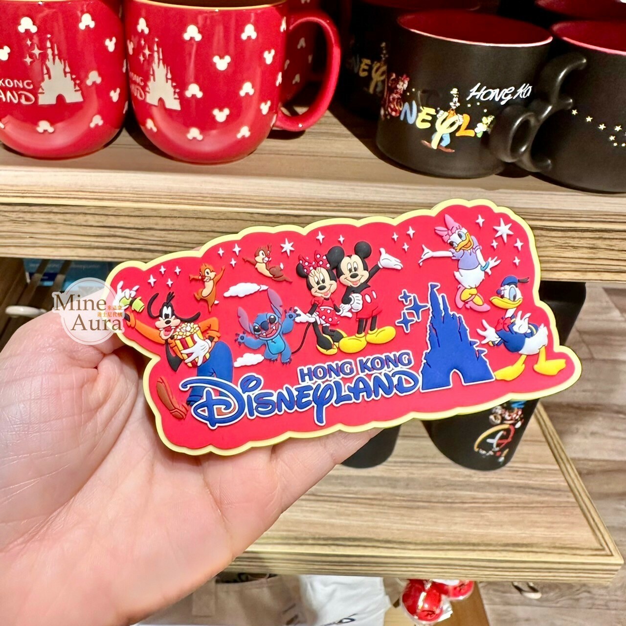 樂園限定 米奇 Mickey 好友集合 城堡 圖案 紅底 造型 磁鐵 -香港迪士尼樂園