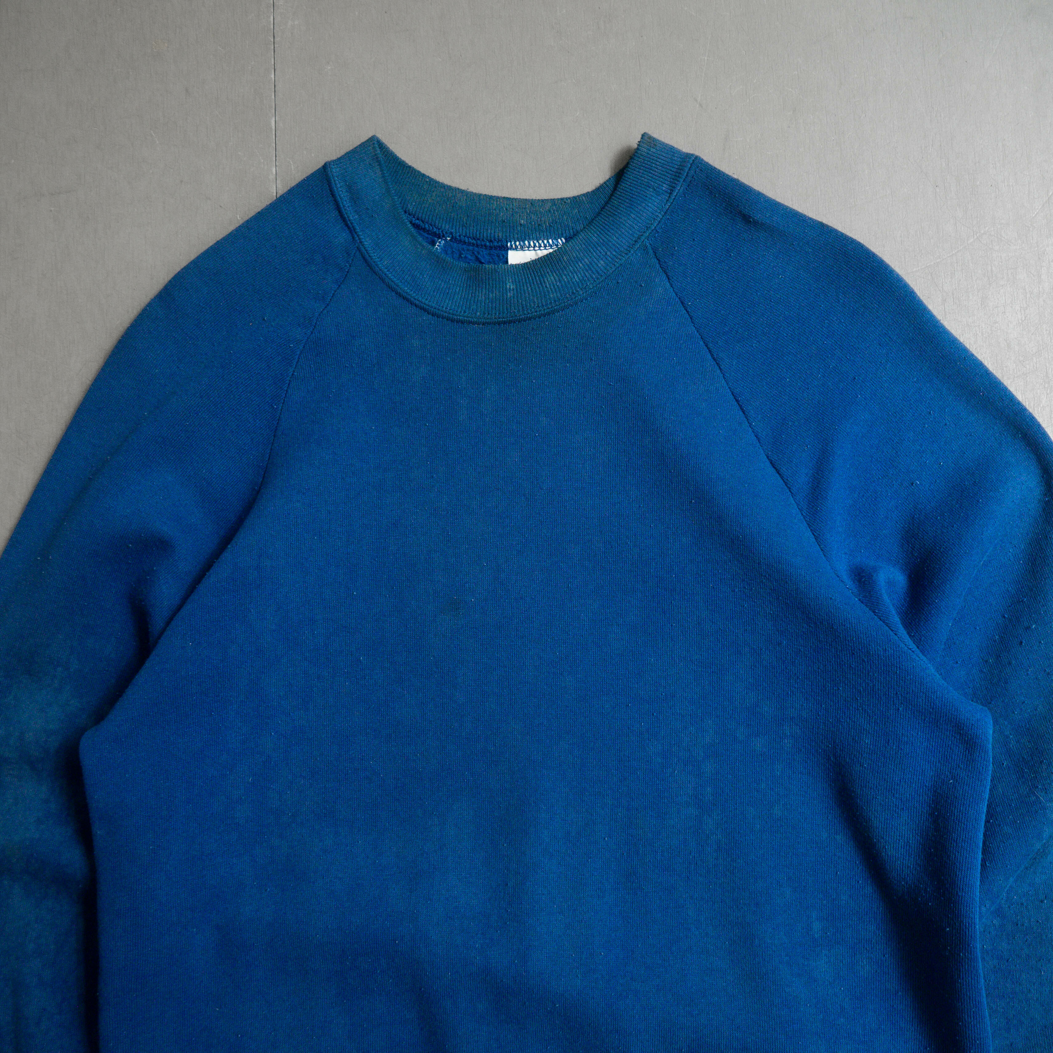90S VINTAGE BLANK SWEATSHIRT 美國製 藍色 斜肩 素面 長袖 衛衣 大學T
