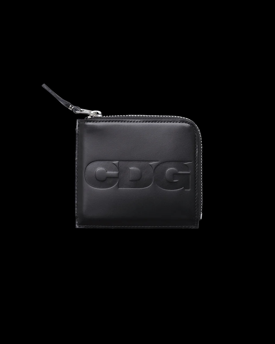 Cdg EMBOSSED LOGO WALLET