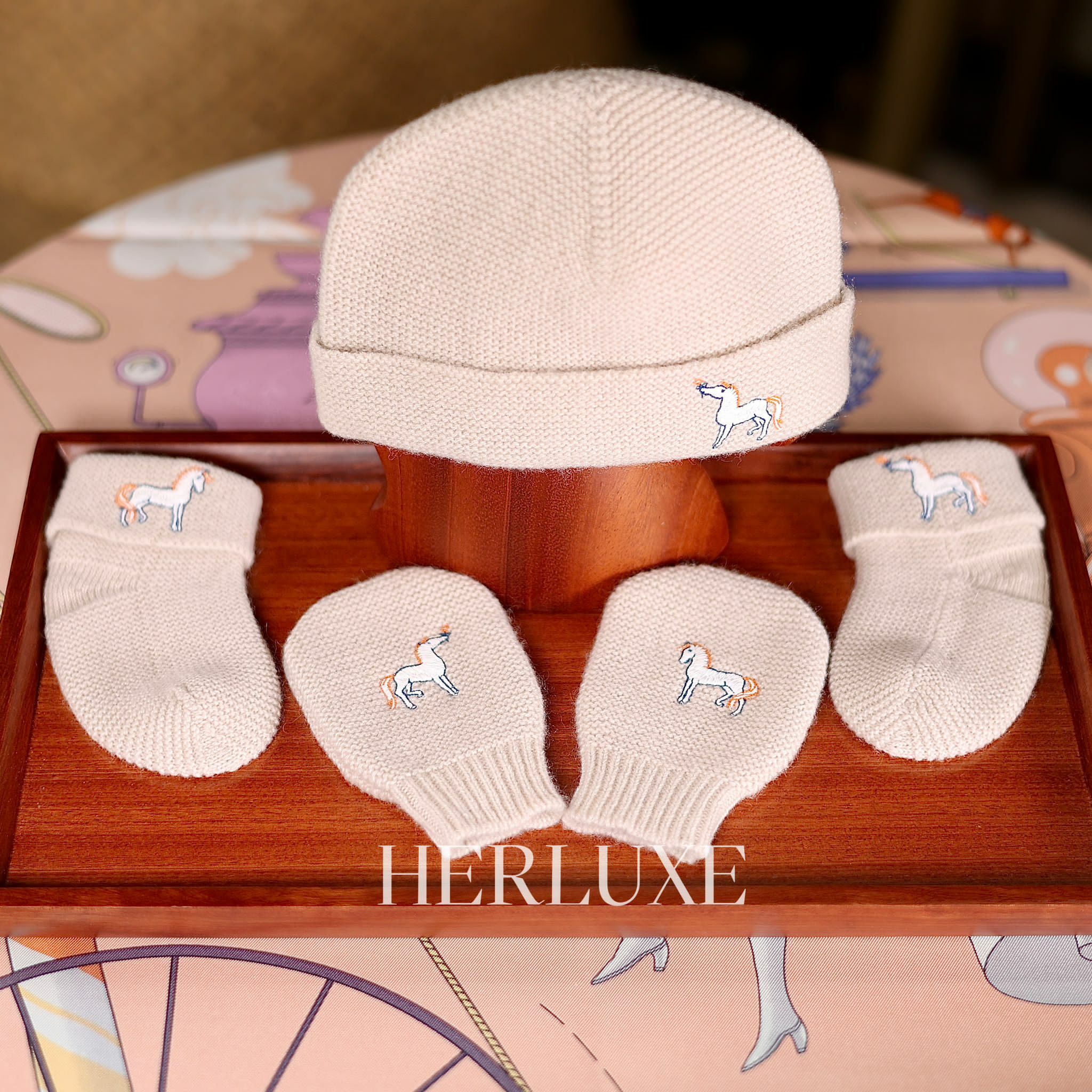 Cabriole hat Biscuit 6M