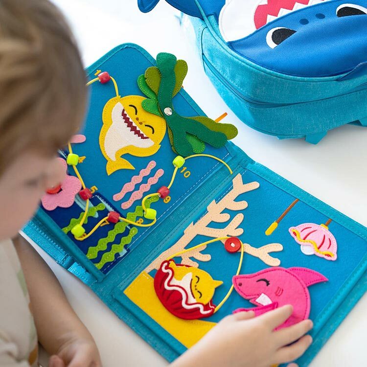 My First Book蒙特梭利寶寶布書-特別冊-BABY SHARK(2Y+)