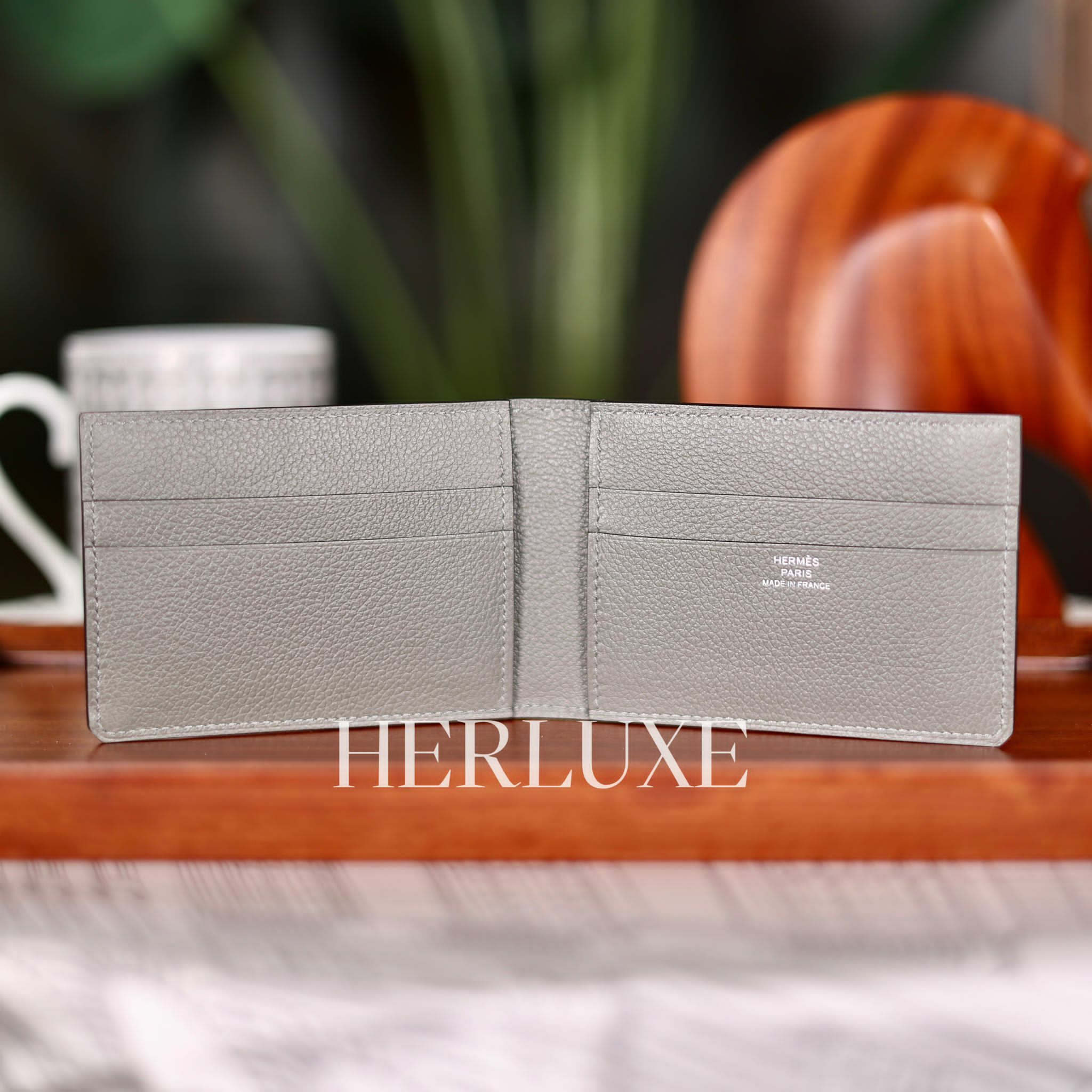 P-cartes H sellier hoeizontal card holder gris meyer evercolor